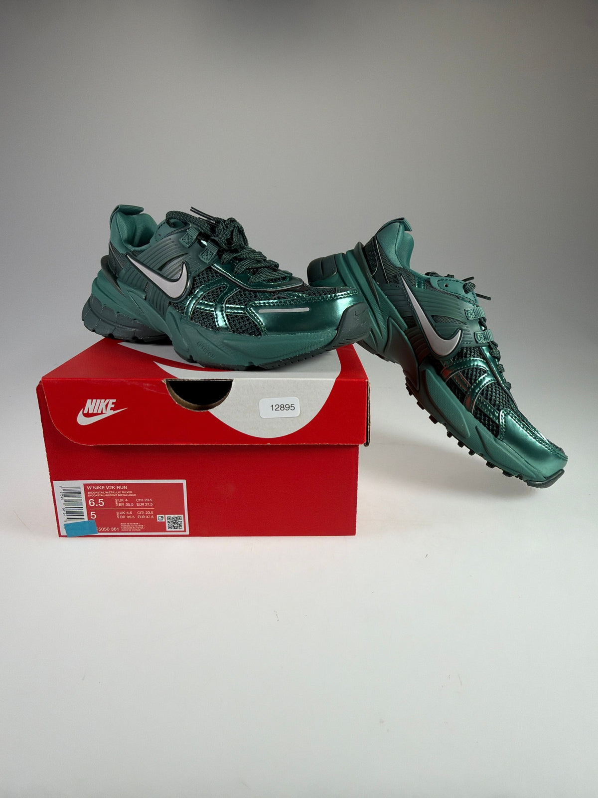 Nike V2k Run Damen - Größe EU 37,5 #12895