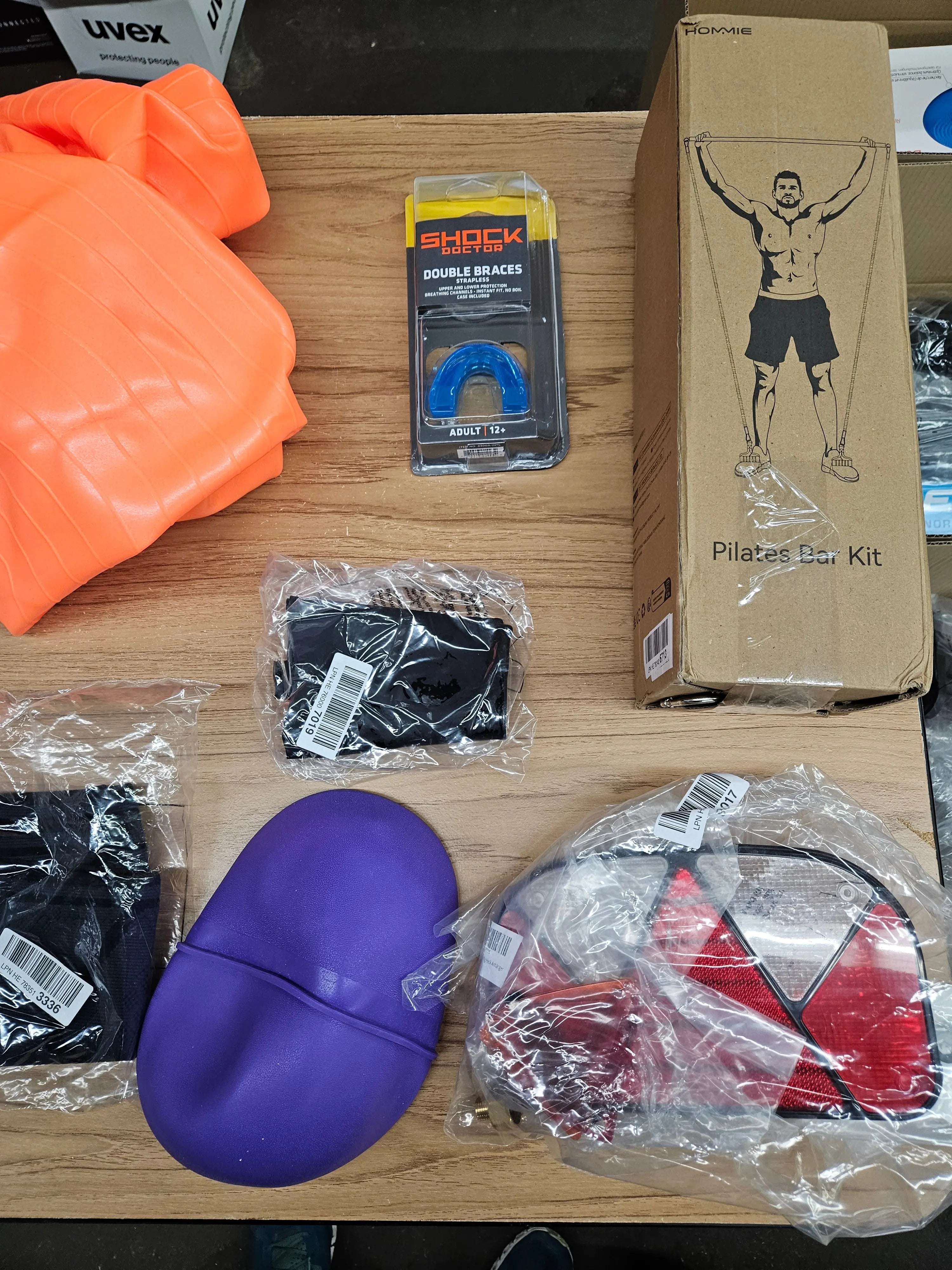 Amazon Retourenware Kiste #24012311 - Black Forest Deals