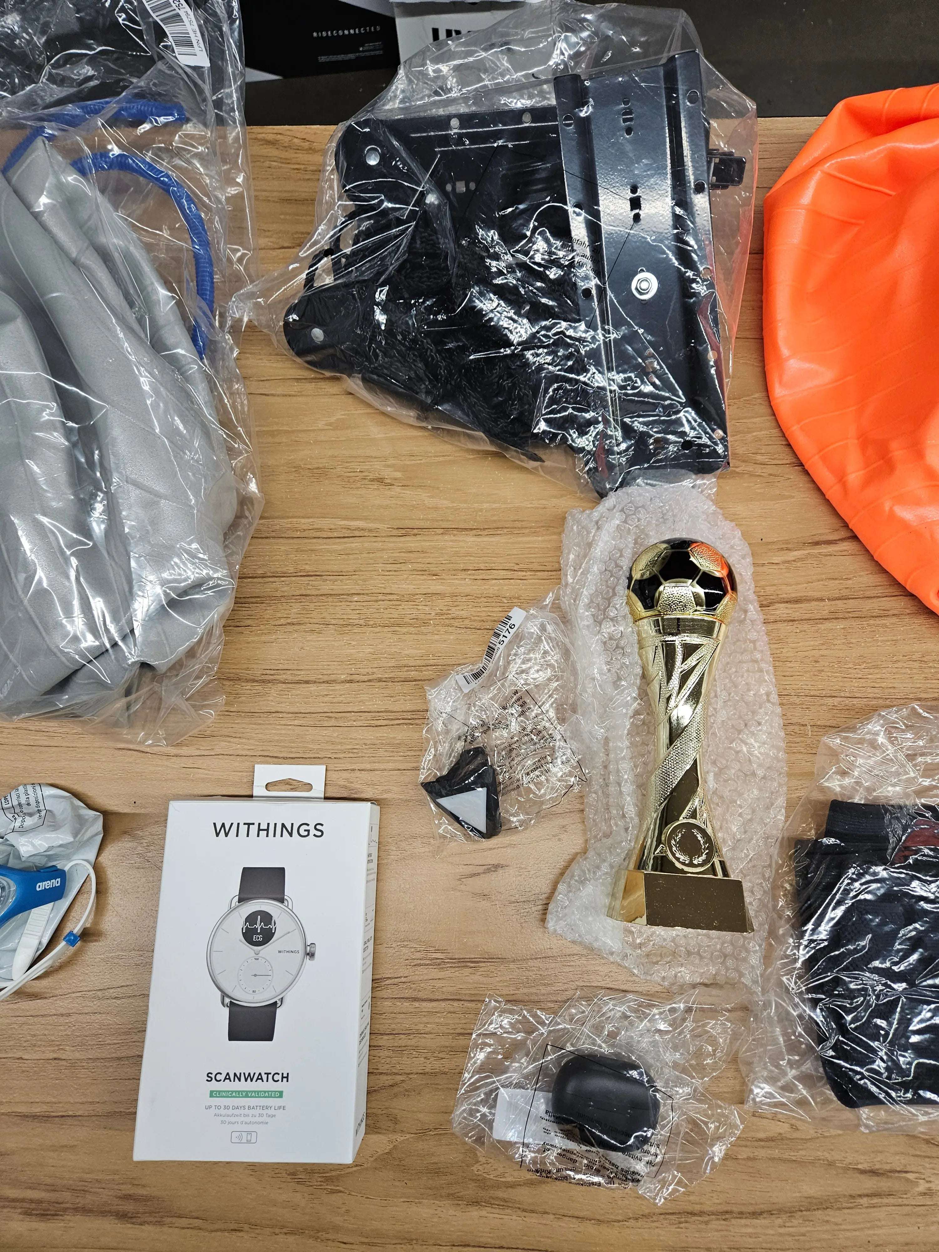 Amazon Retourenware Kiste #24012311 - Black Forest Deals