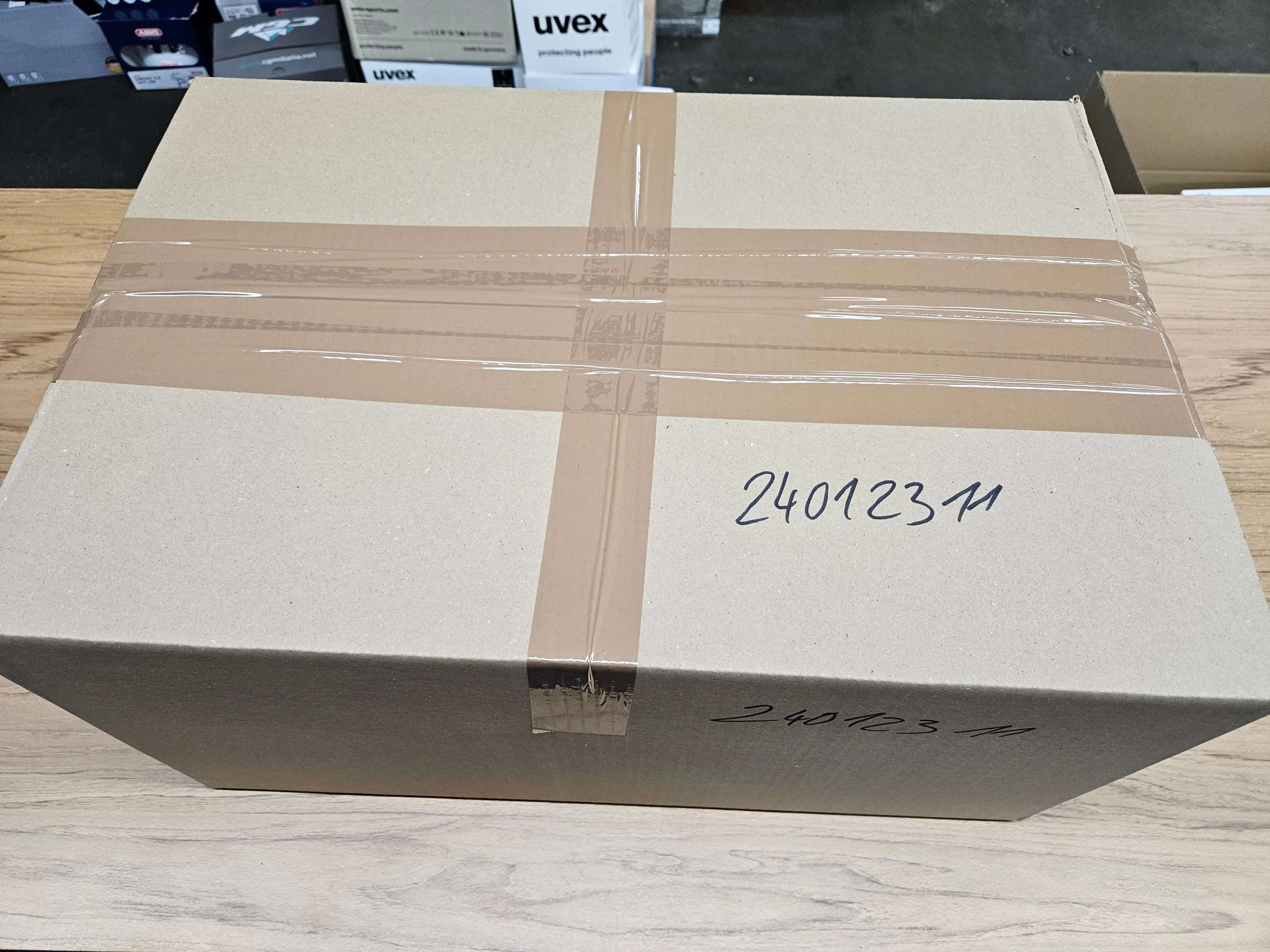 Amazon Retourenware Kiste #24012311 - Black Forest Deals