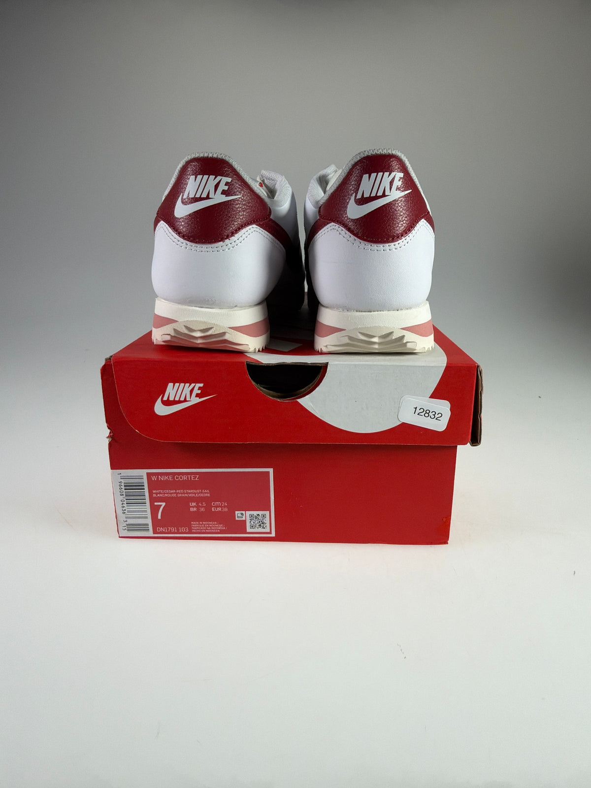 Nike Cortez Damen - Größe EU 38 #12832