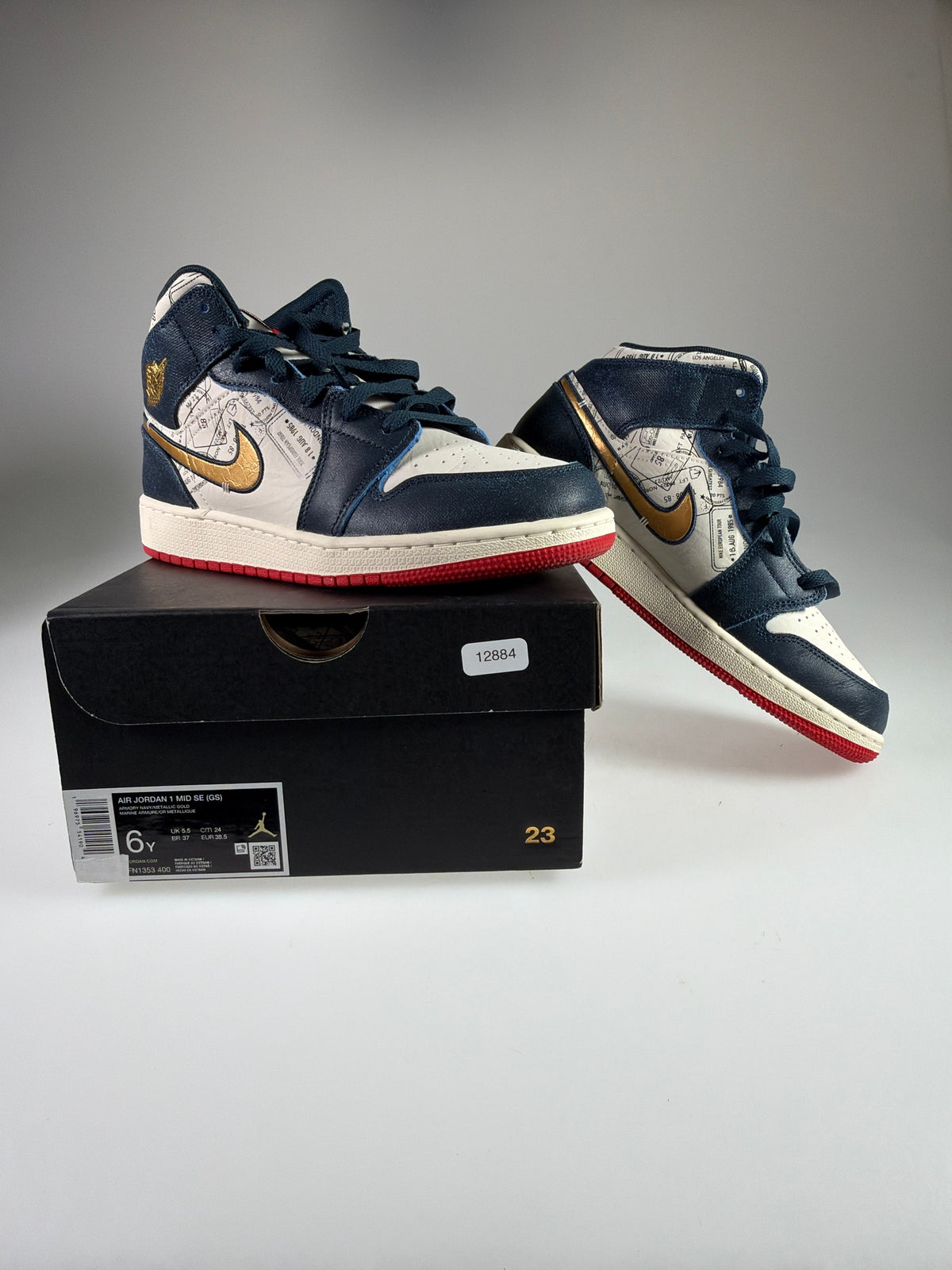 Air Jordan 1 Mid SE (GS) - Größe EU 38,5 #12884