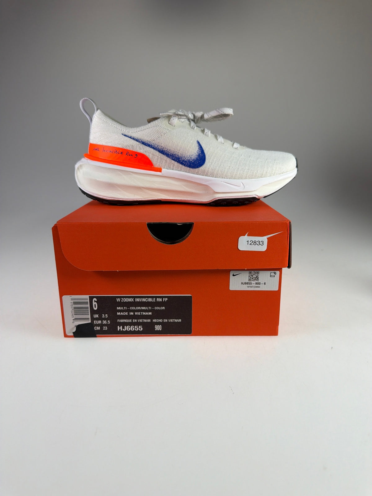 Nike Zoomx Invincible Rn FP (W) - Größe EU 36,5 #12833