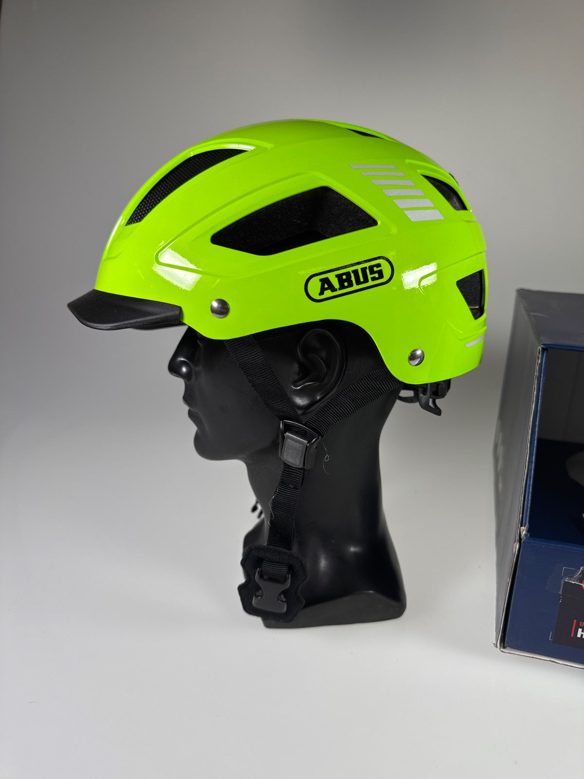 ABUS Hyban 2.0 Fahrradhelm - Größe 56-61cm #8627