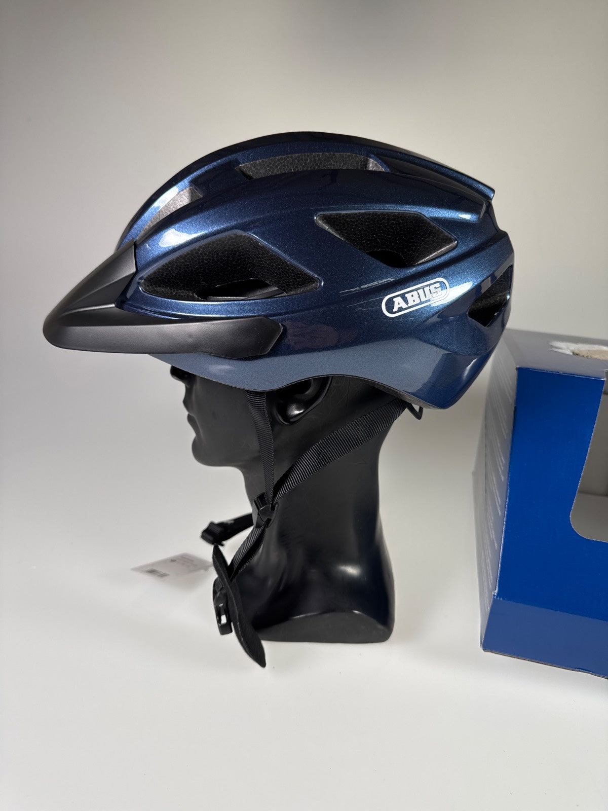 ABUS Macator Fahrradhelm - Größe 52-58cm #8457