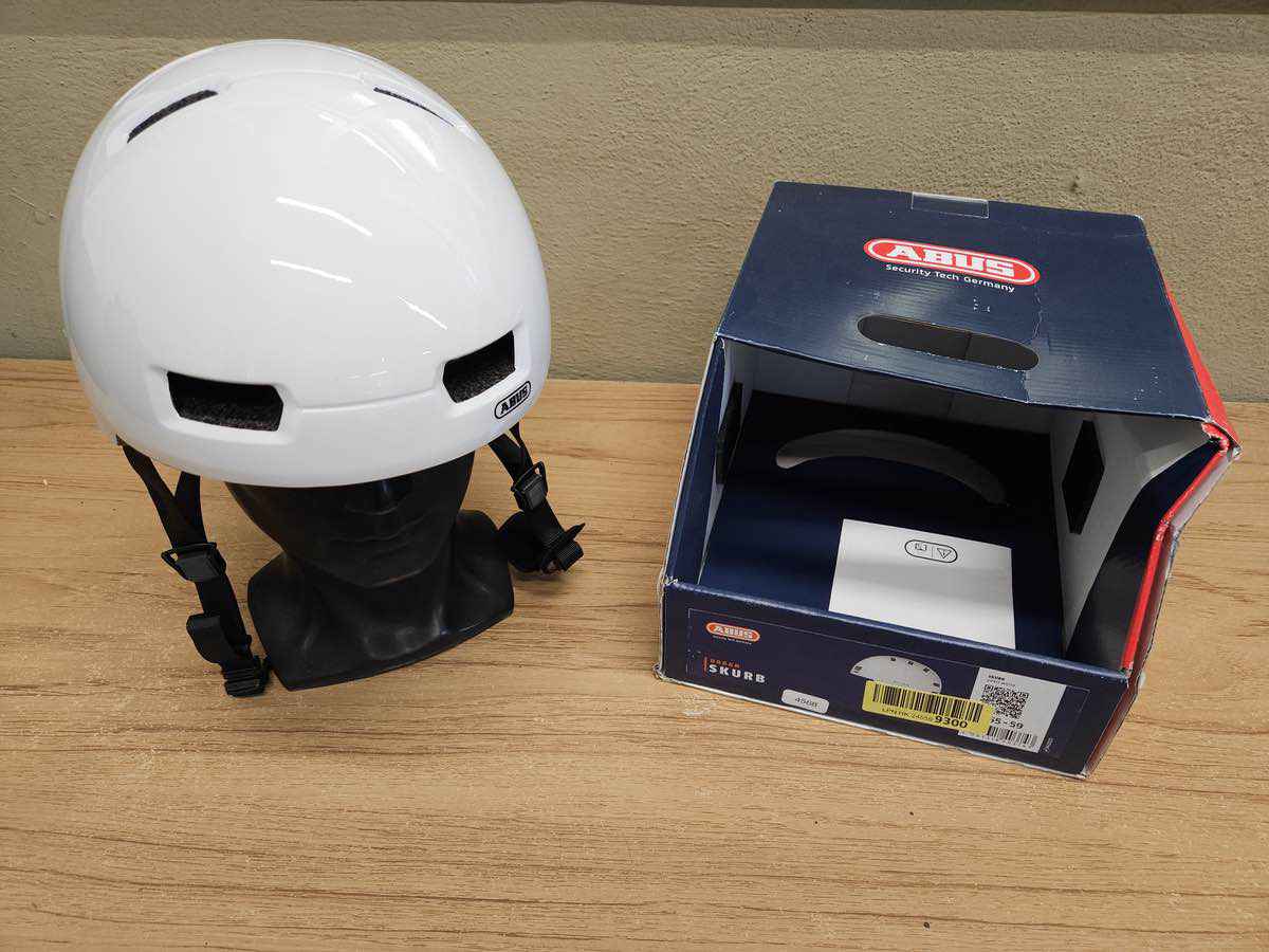 ABUS Skurb Fahrradhelm - Größe 55-59cm #4568 - Black Forest Deals