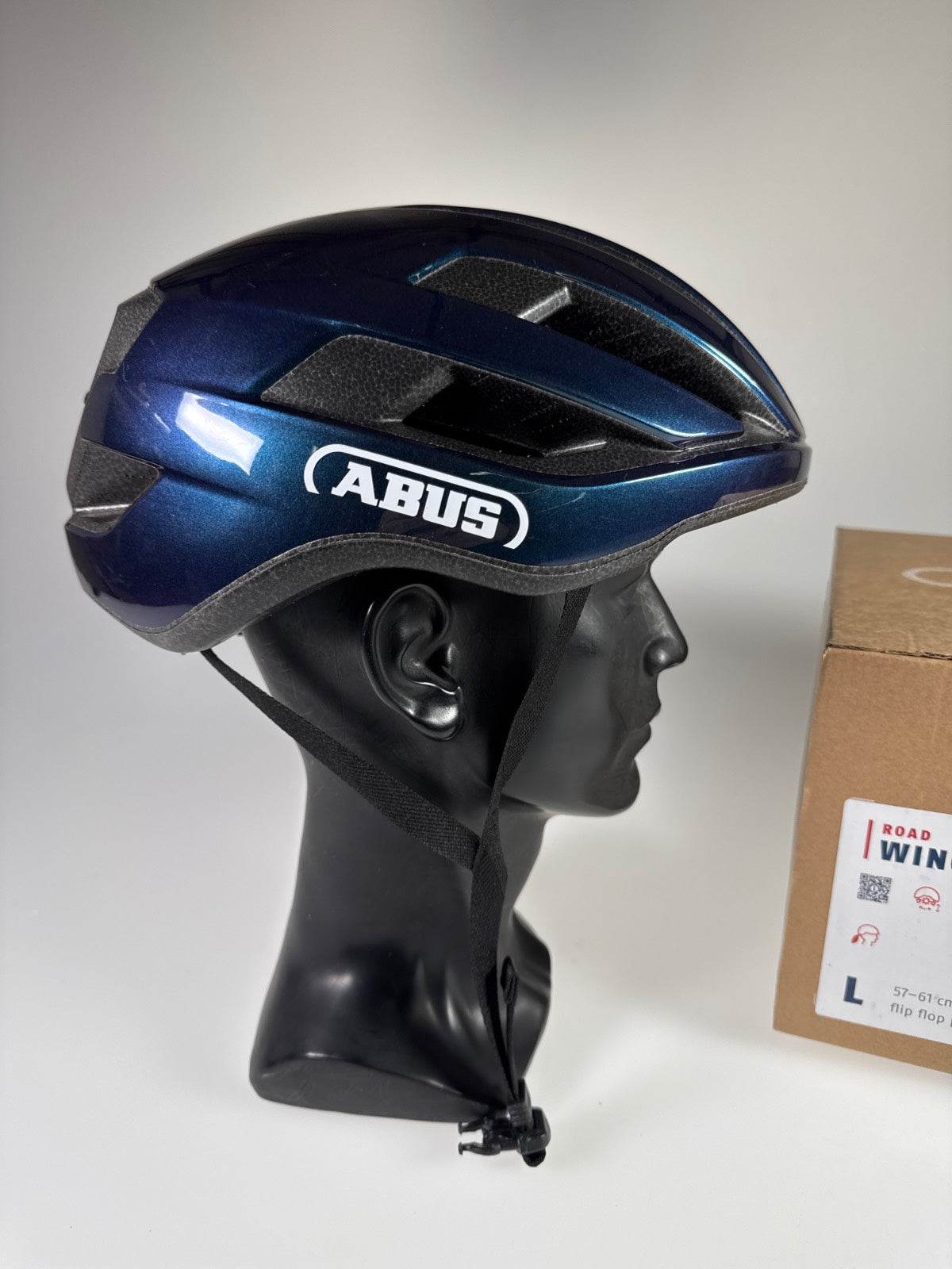 ABUS WingBack Fahrradhelm - Größe 57-61cm #8453