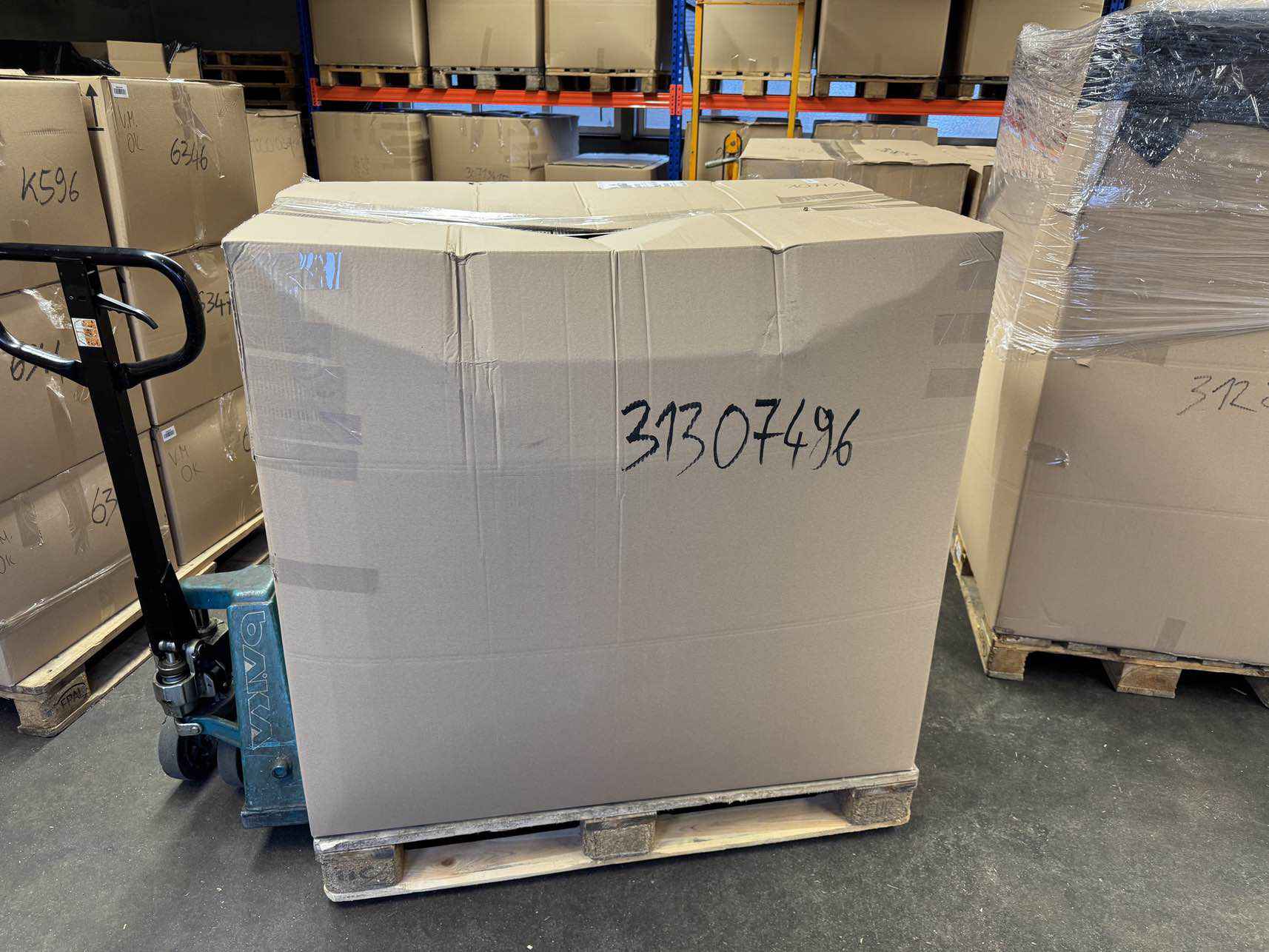 Amazon Retouren Palette #31307496 (Sport / Multimedia)