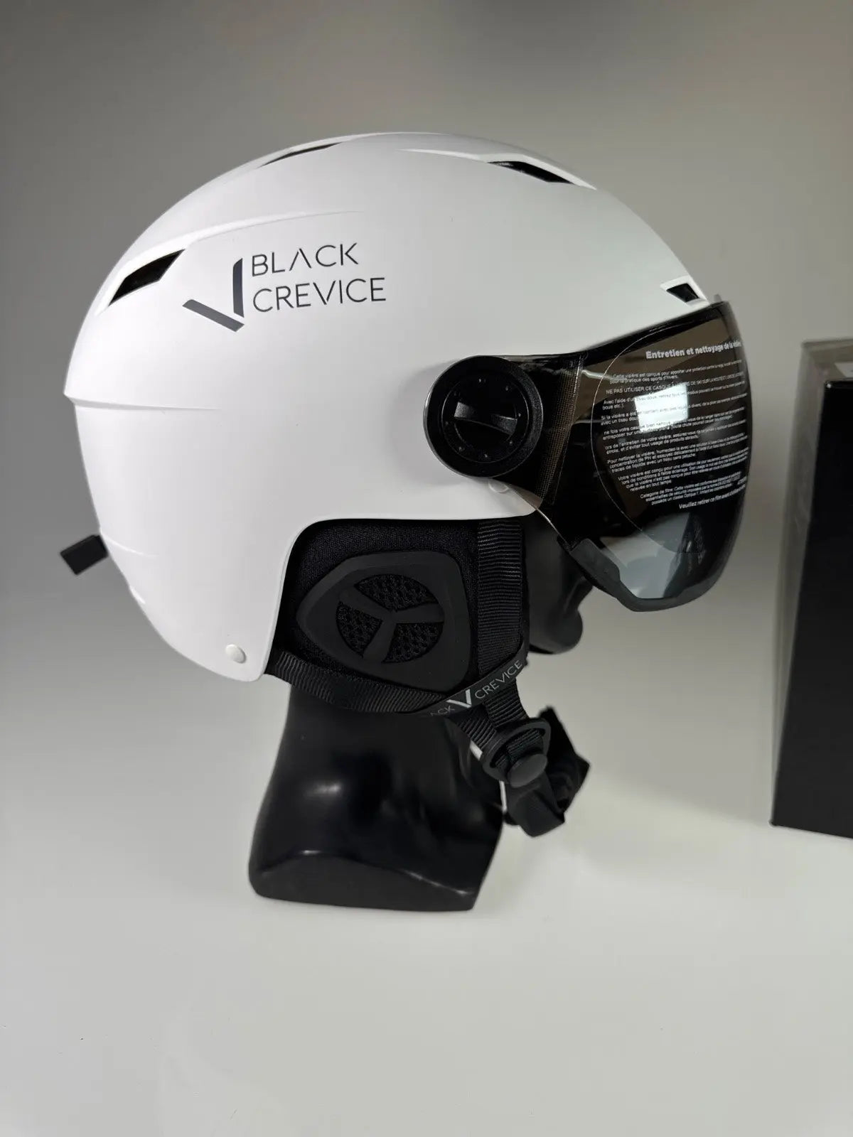 Black Crevice Kirchberg Skihelm mit Visier - Größe 58-61cm #9071