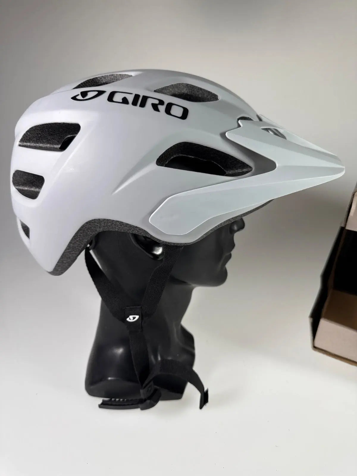 Giro Fixture Fahrradhelm - Größe 54-61cm #10808
