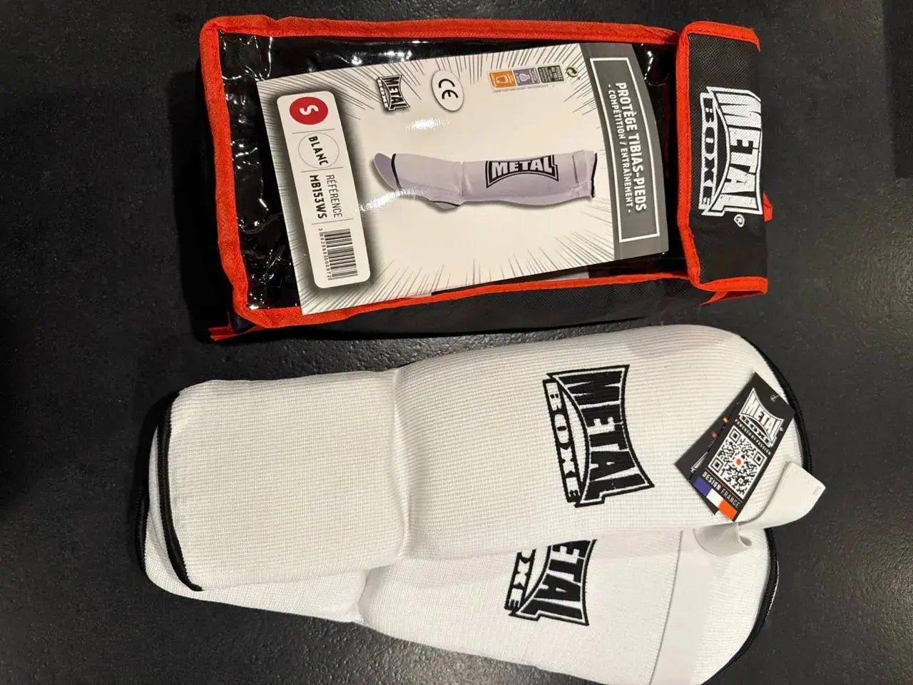 METAL BOXE Schienbeinschoner Größe: S #10130