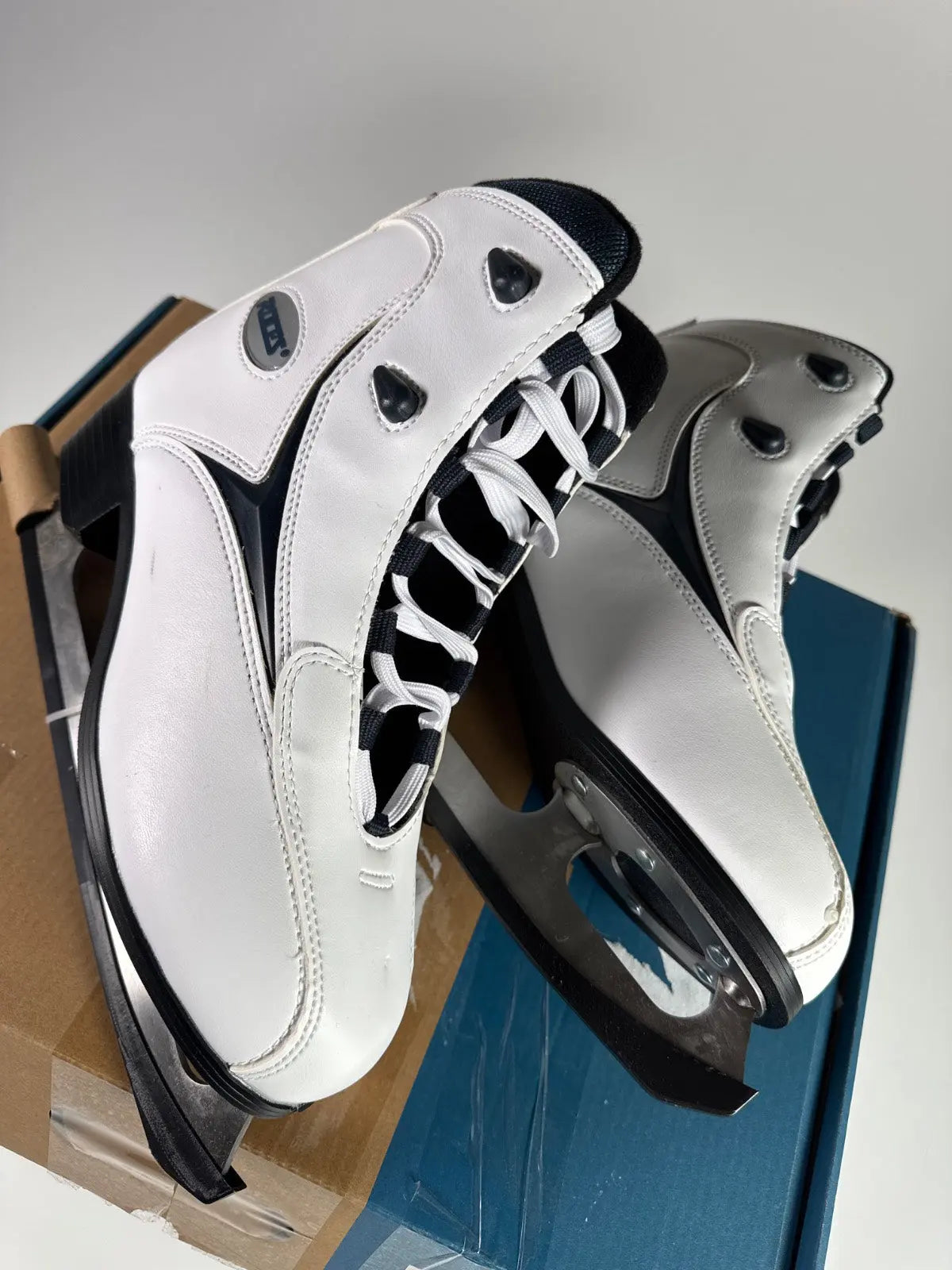 Roces Ladies Skates RFG 1 - EU 40 #9059