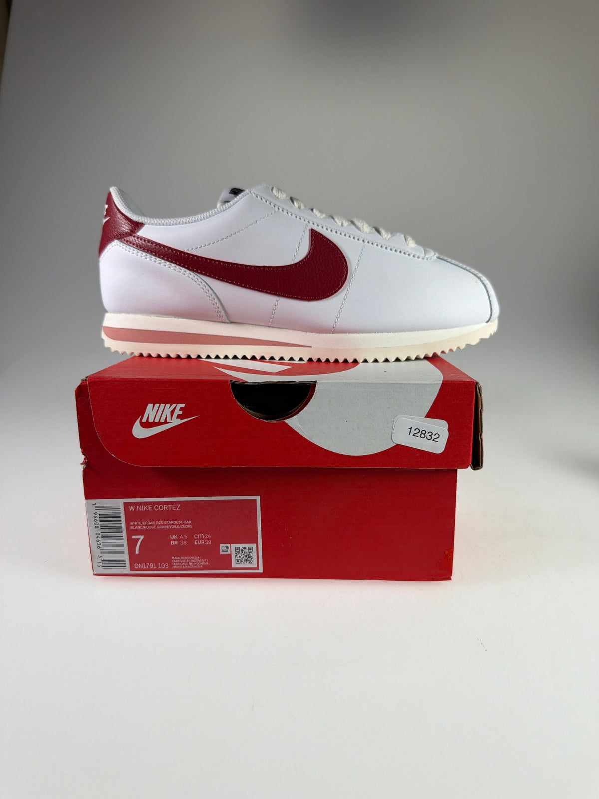 Nike Cortez Damen - Größe EU 38 #12832