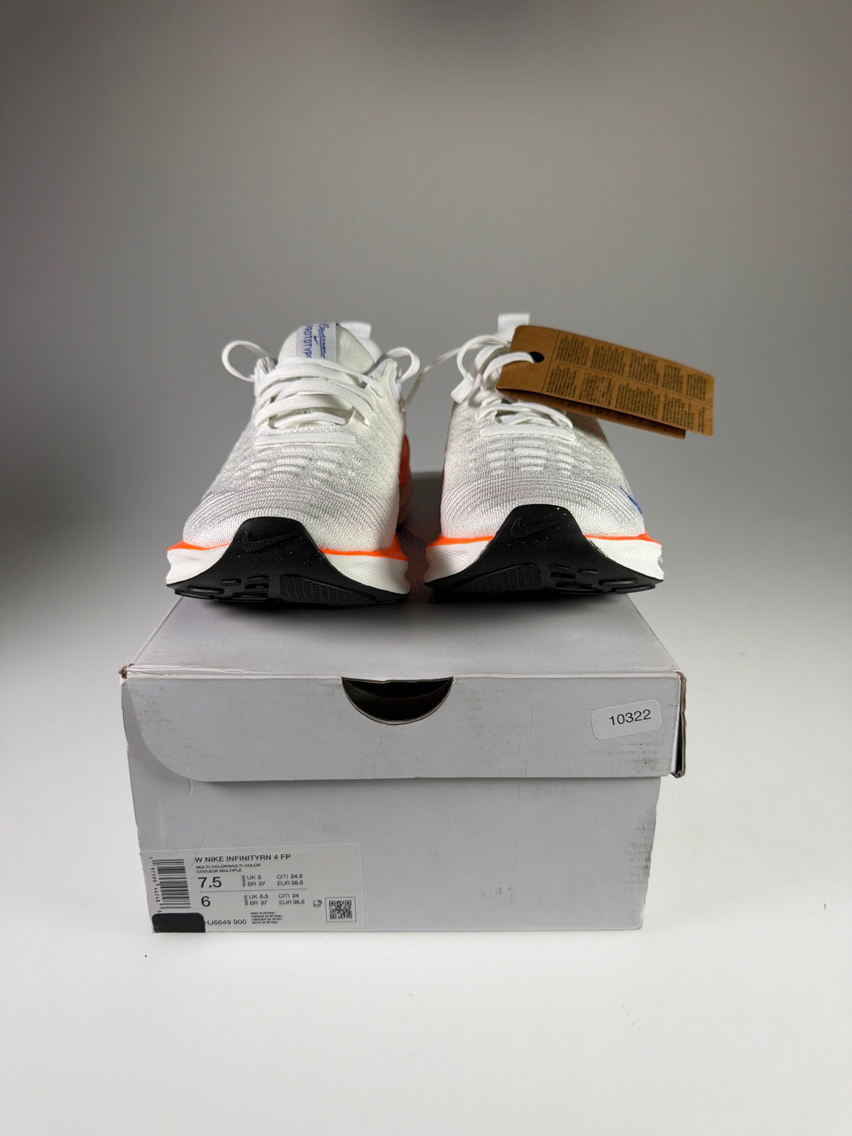 W NIKE INFINITYRN 4 FP - Größe 38.5 #10322