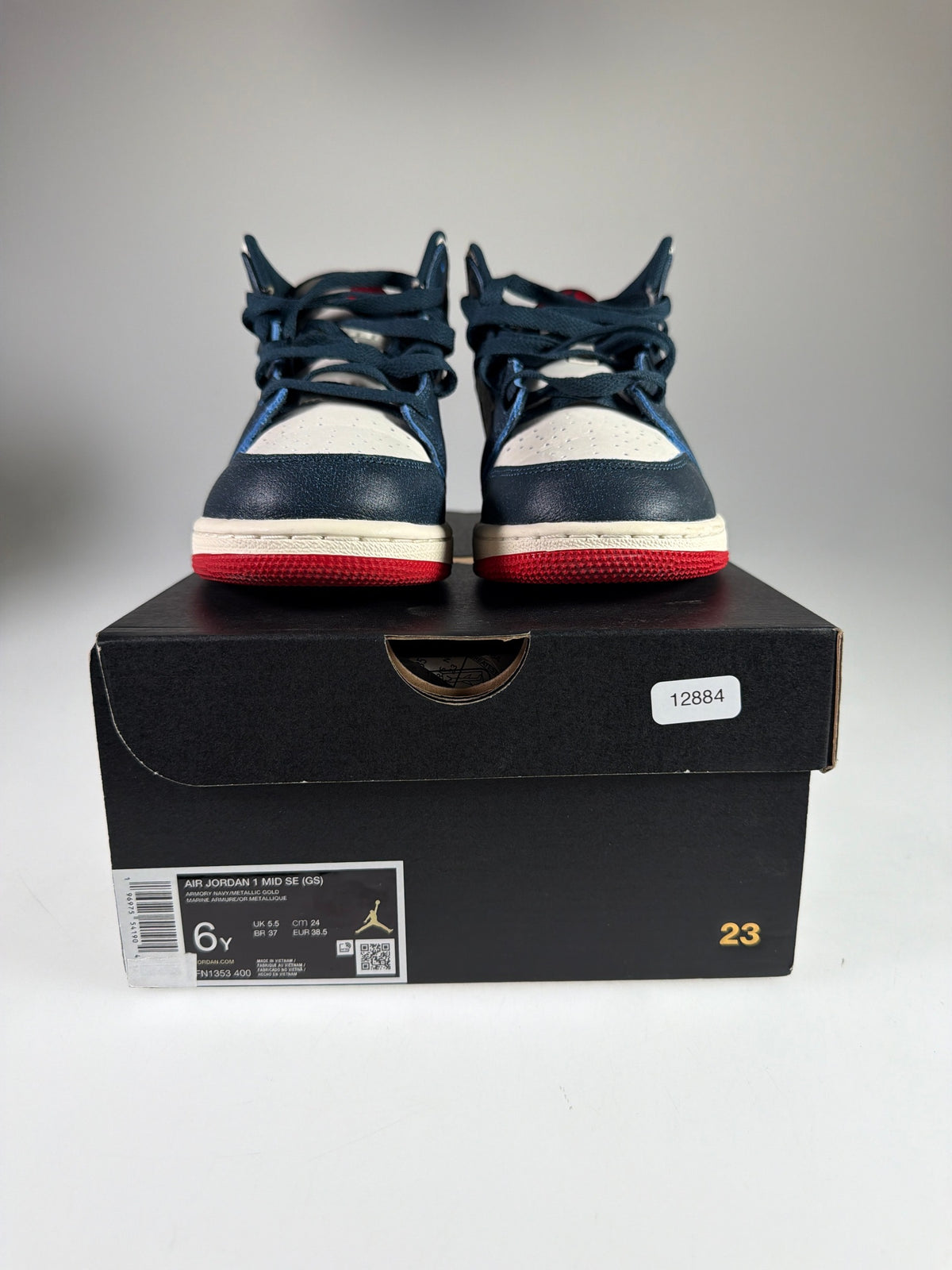 Air Jordan 1 Mid SE (GS) - Größe EU 38,5 #12884