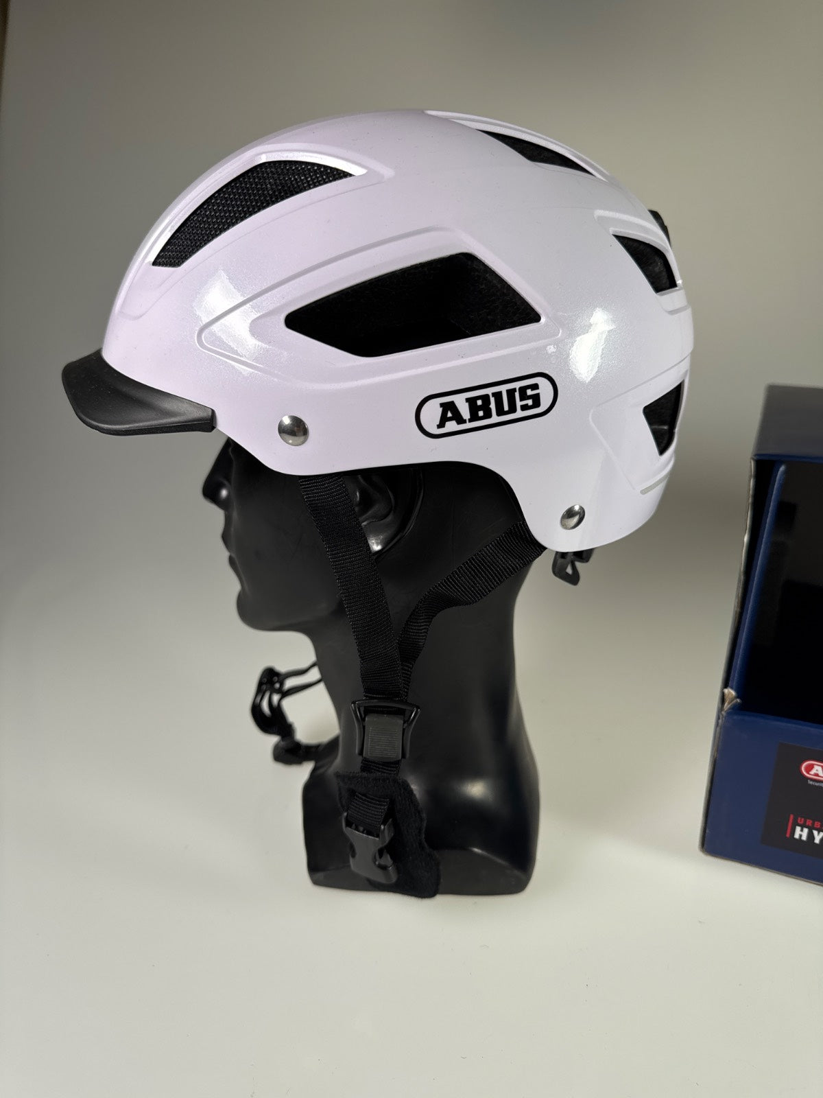 ABUS Hyban 2.0 Fahrradhelm - Größe 52-58cm #10695