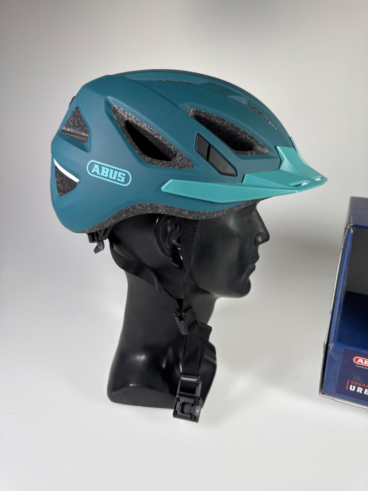 ABUS Urban-I 3.0 Fahrradhelm - Größe 52-58cm #10829