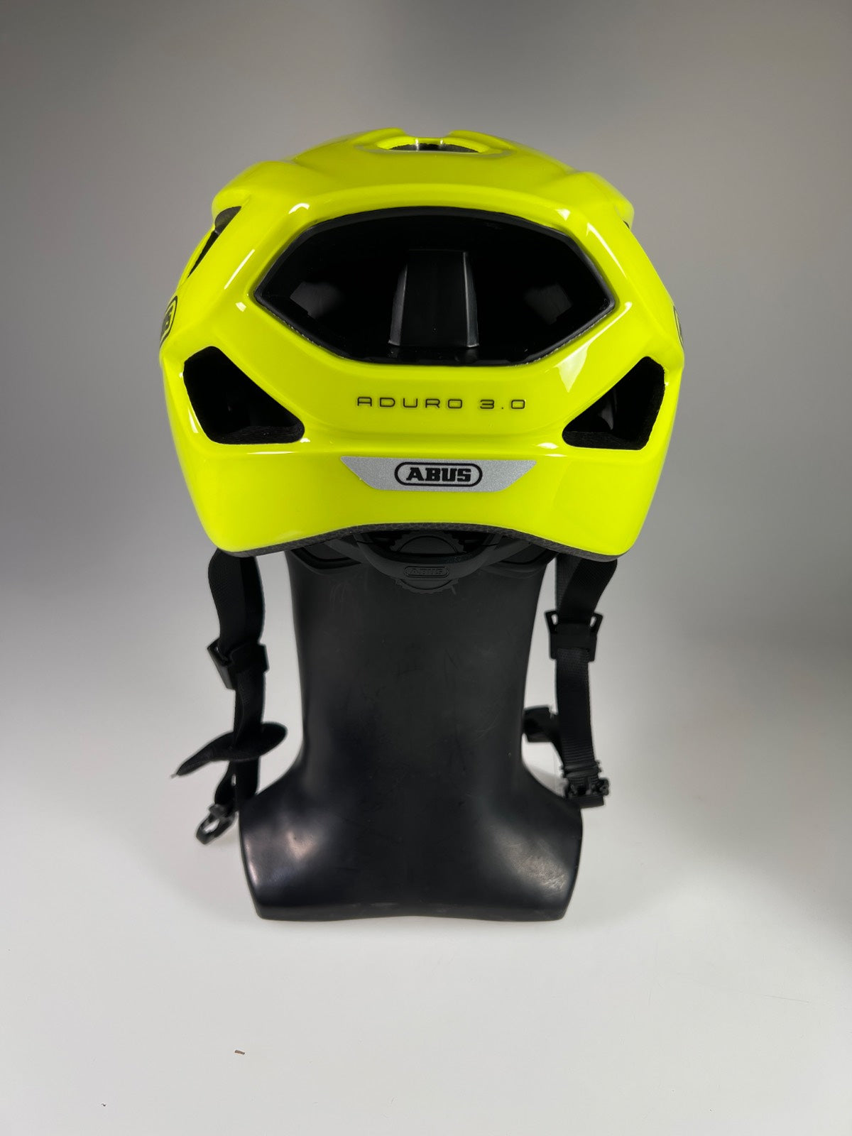 ABUS Aduro 3.0 Fahrradhelm - Größe 52-58cm #10596