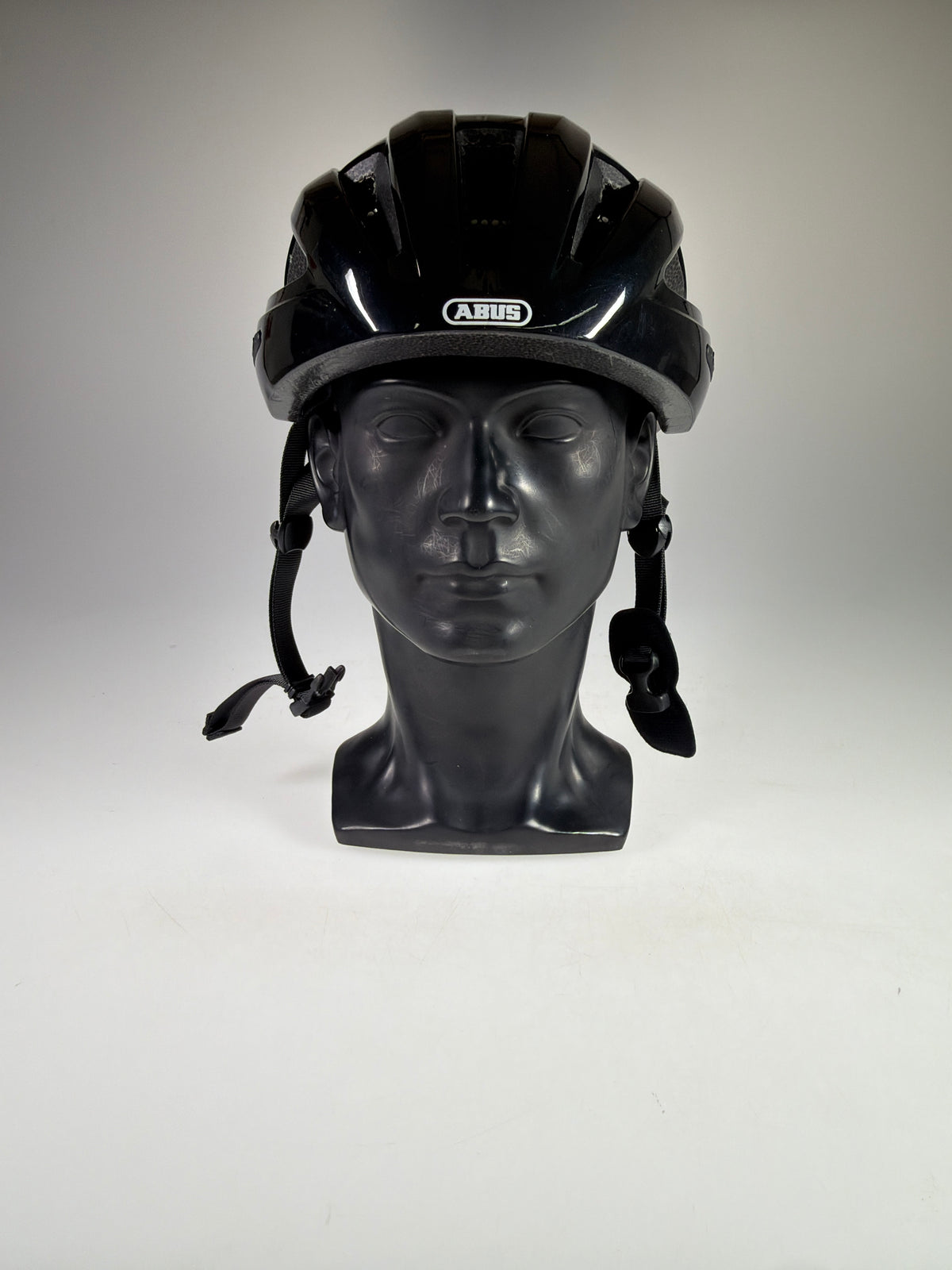 ABUS Macator Fahrradhelm - Größe 51-55cm #12866