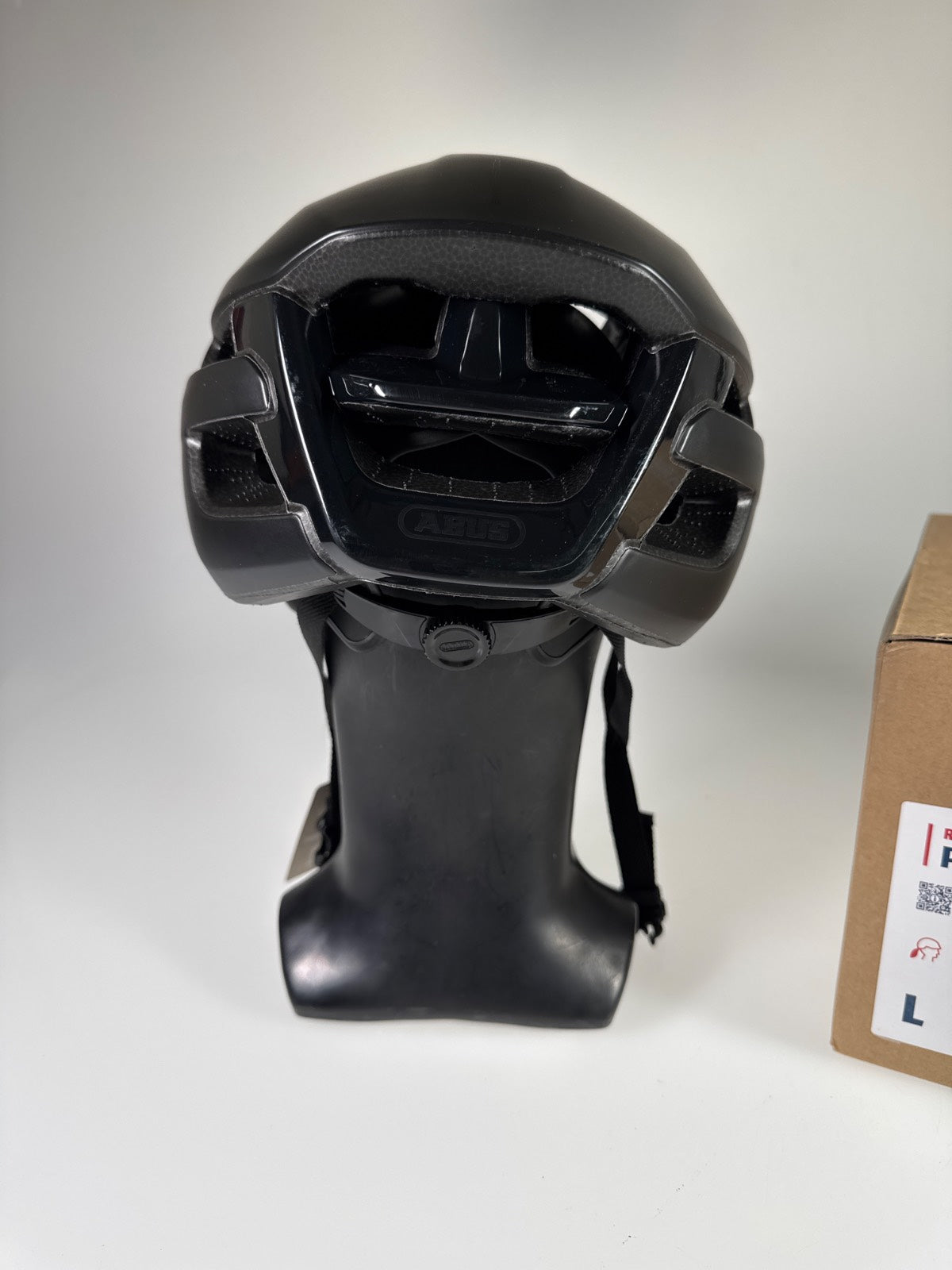 ABUS PowerDome Fahrradhelm - Größe 57-61cm #10763