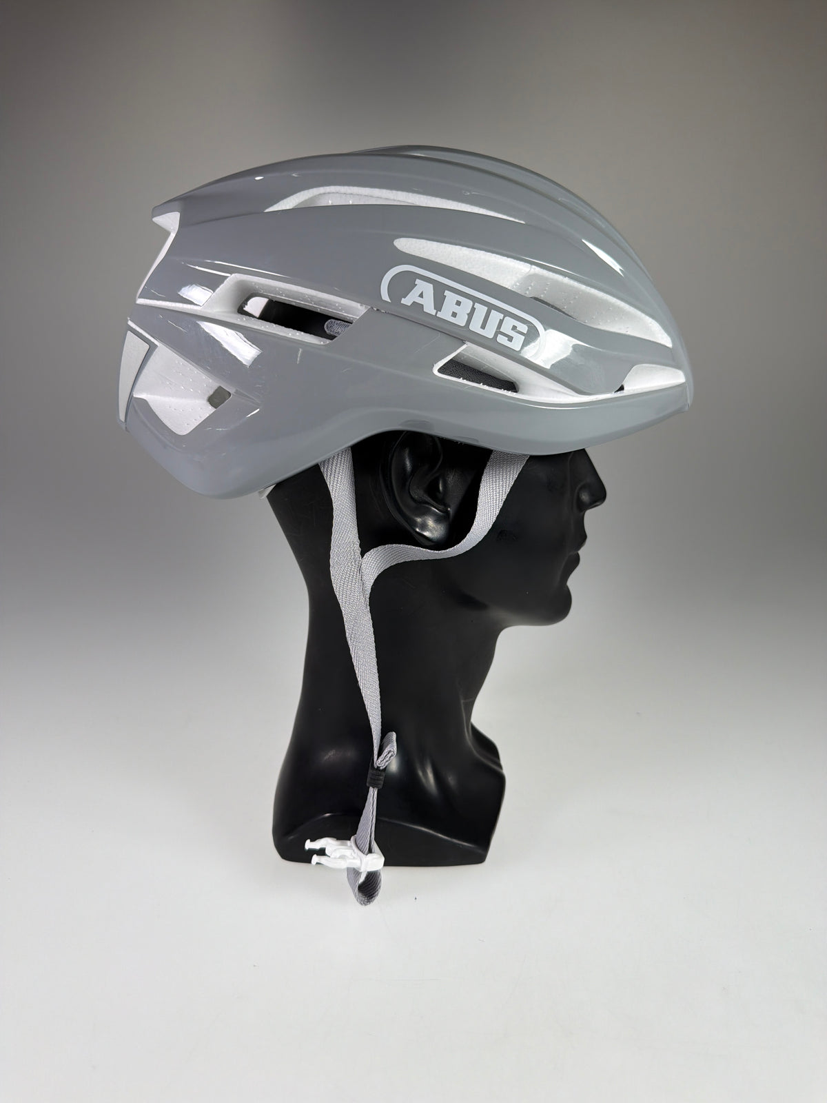 ABUS StormChaser ACE Fahrradhelm - Größe 57-61cm #10330