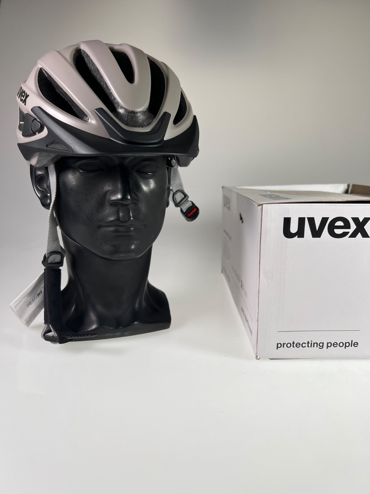 uvex True cc Fahrradhelm - Größe 52-55cm #10483
