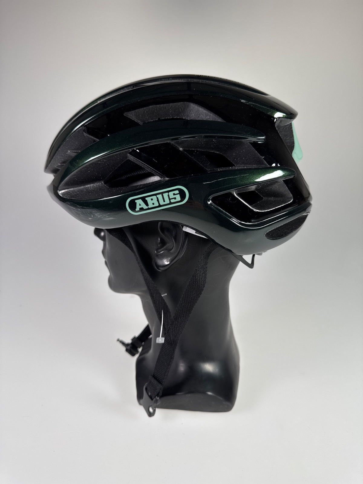 ABUS AirBreaker Fahrradhelm - Größe 59-61cm #10940