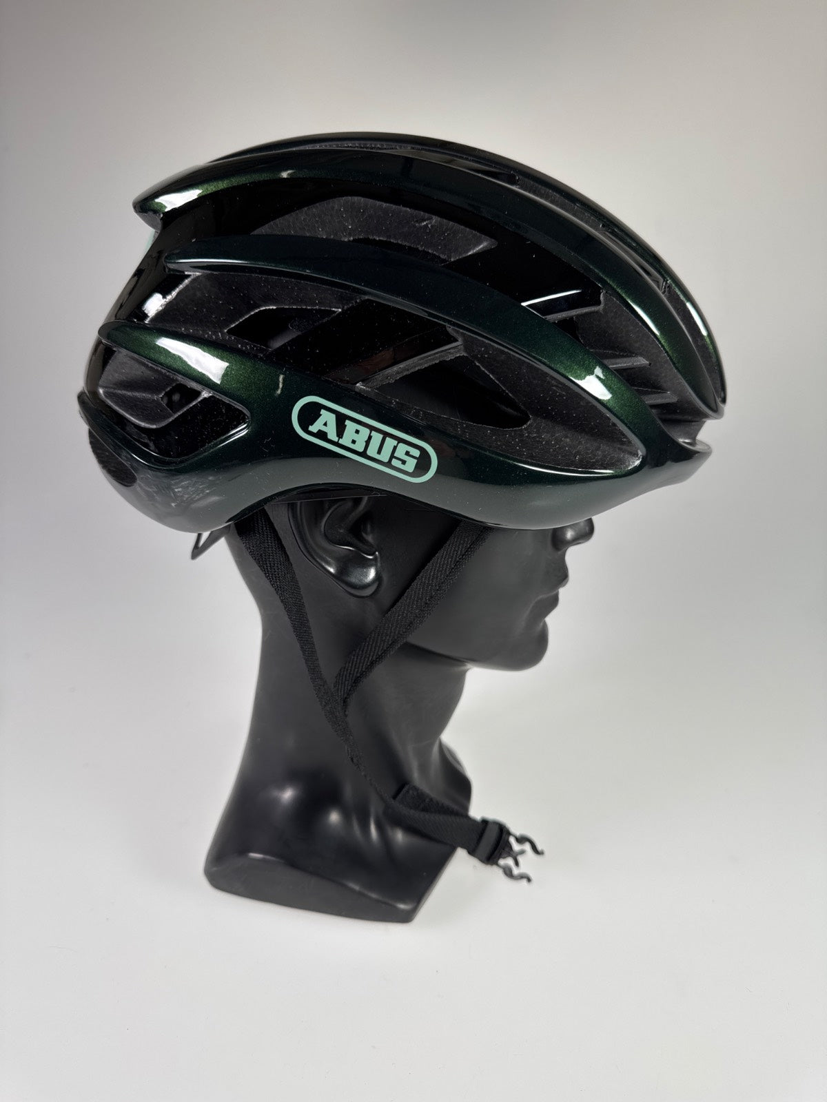 ABUS AirBreaker Fahrradhelm - Größe 59-61cm #10940