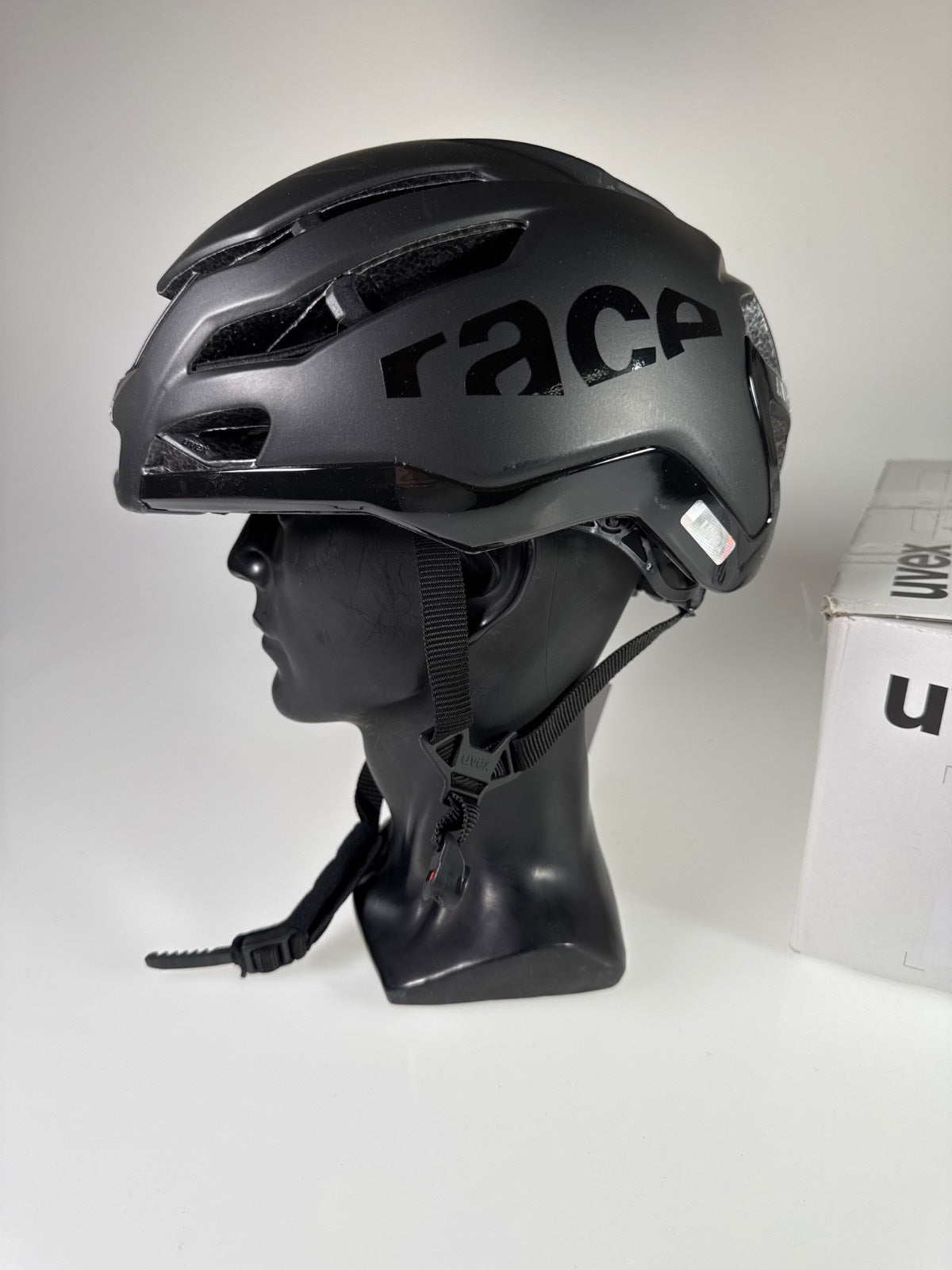 uvex Race 9 Fahrradhelm - Größe 57-60cm #10735