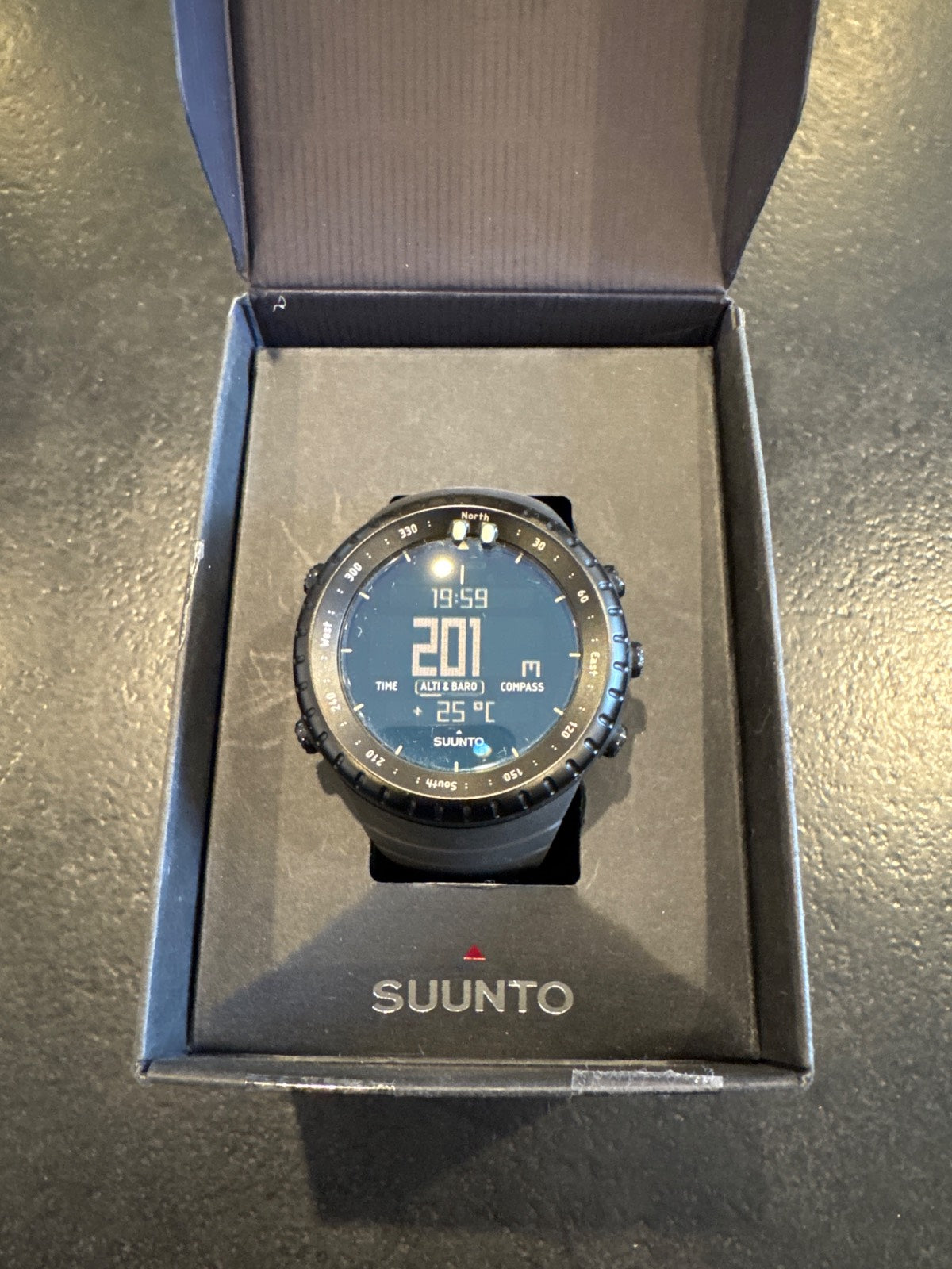 Suunto Core Outdoor-Uhr Unisex #10078