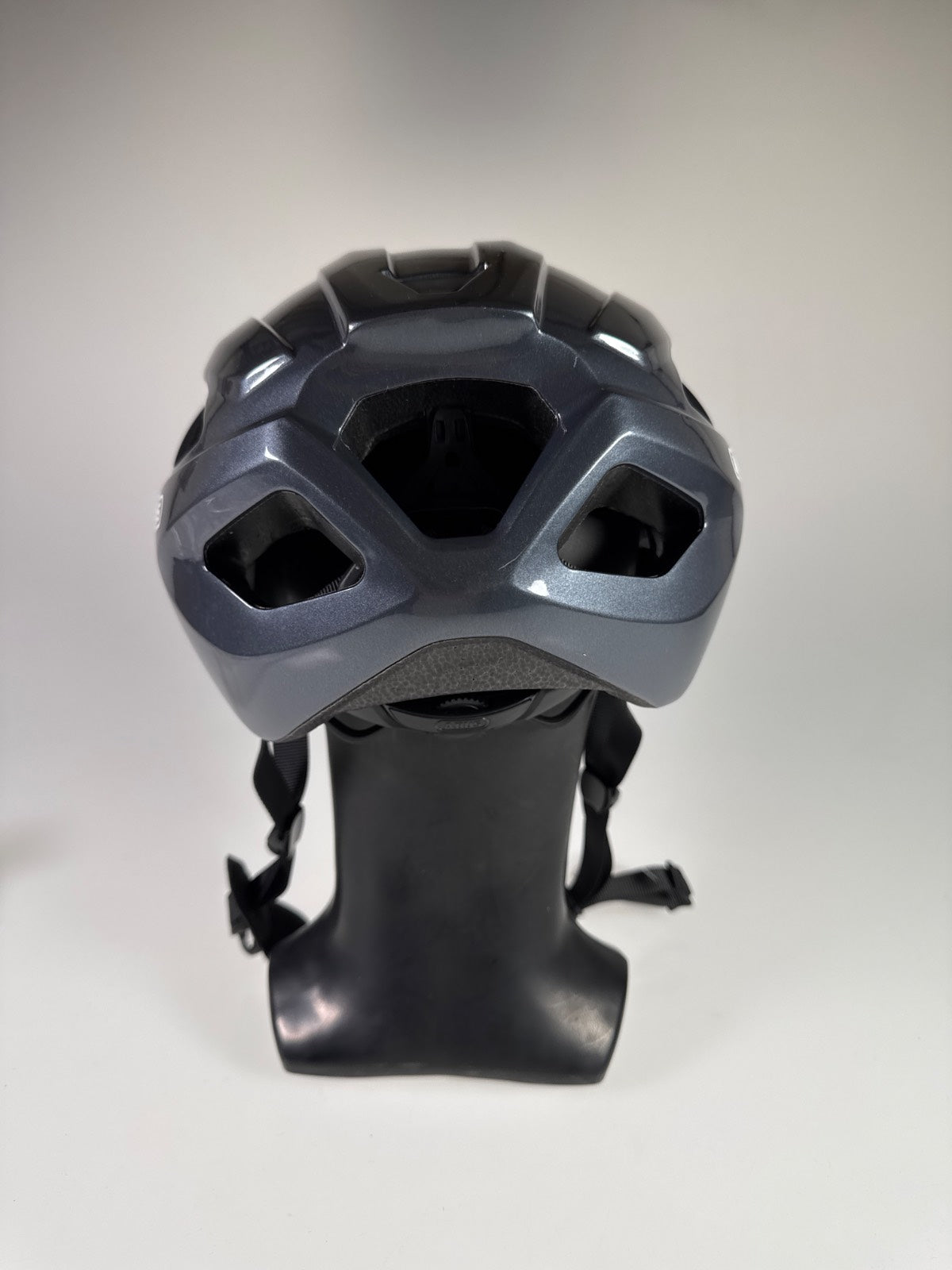 ABUS Macator Fahrradhelm - Größe 58-62cm #10941