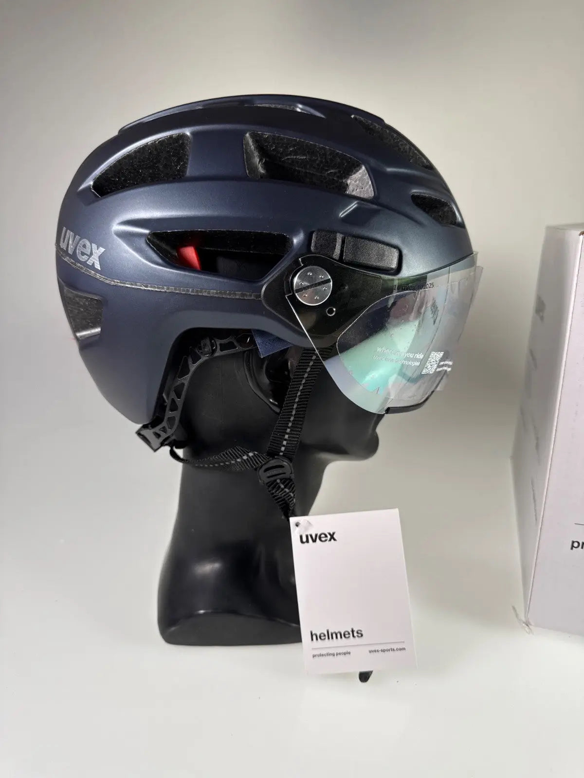 uvex Finale Visor V Fahrradhelm - Größe 52-57cm #8441