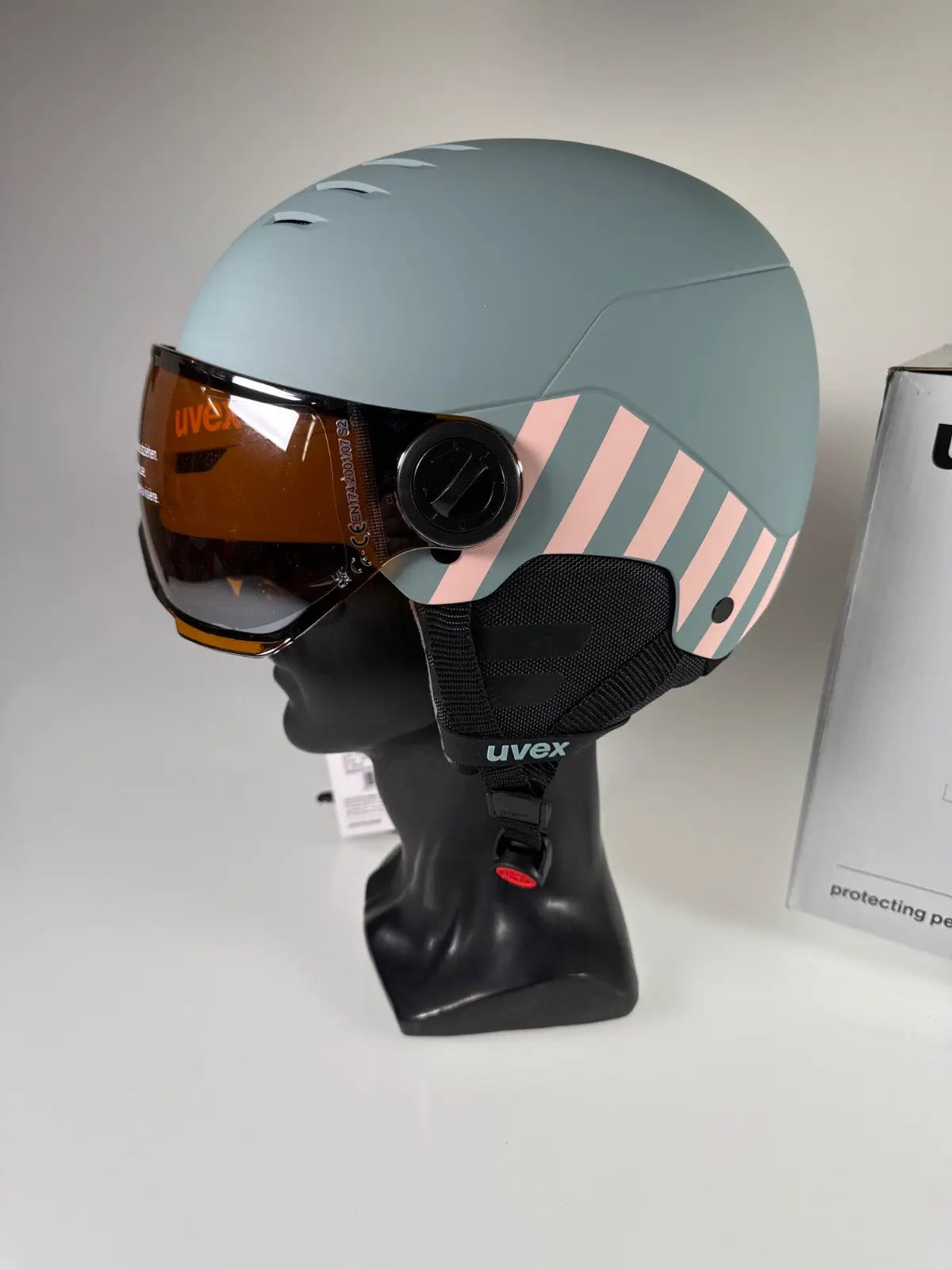 uvex Rocket Jr Visor Skihelm - Größe 51-55cm #9087