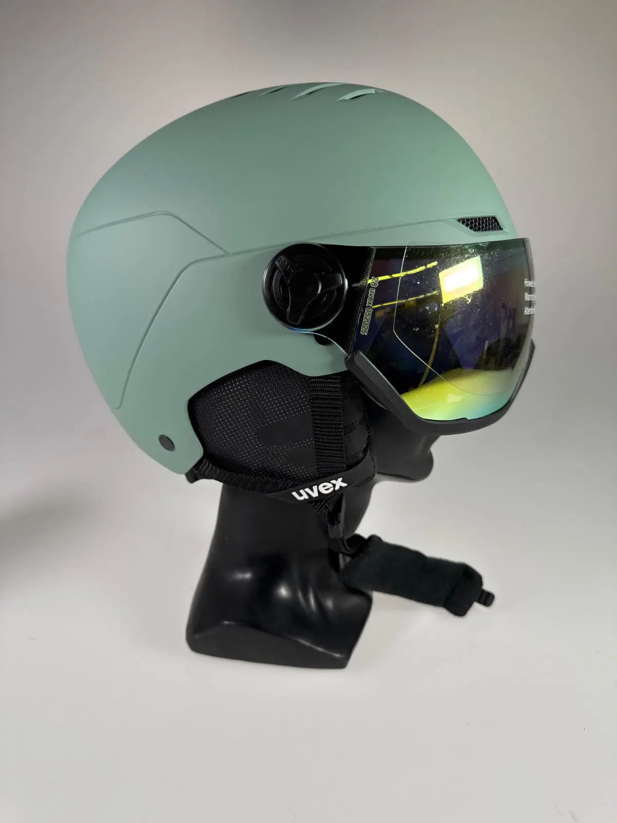 uvex Wanted Visor Skihelm - Größe 54-58cm #8769