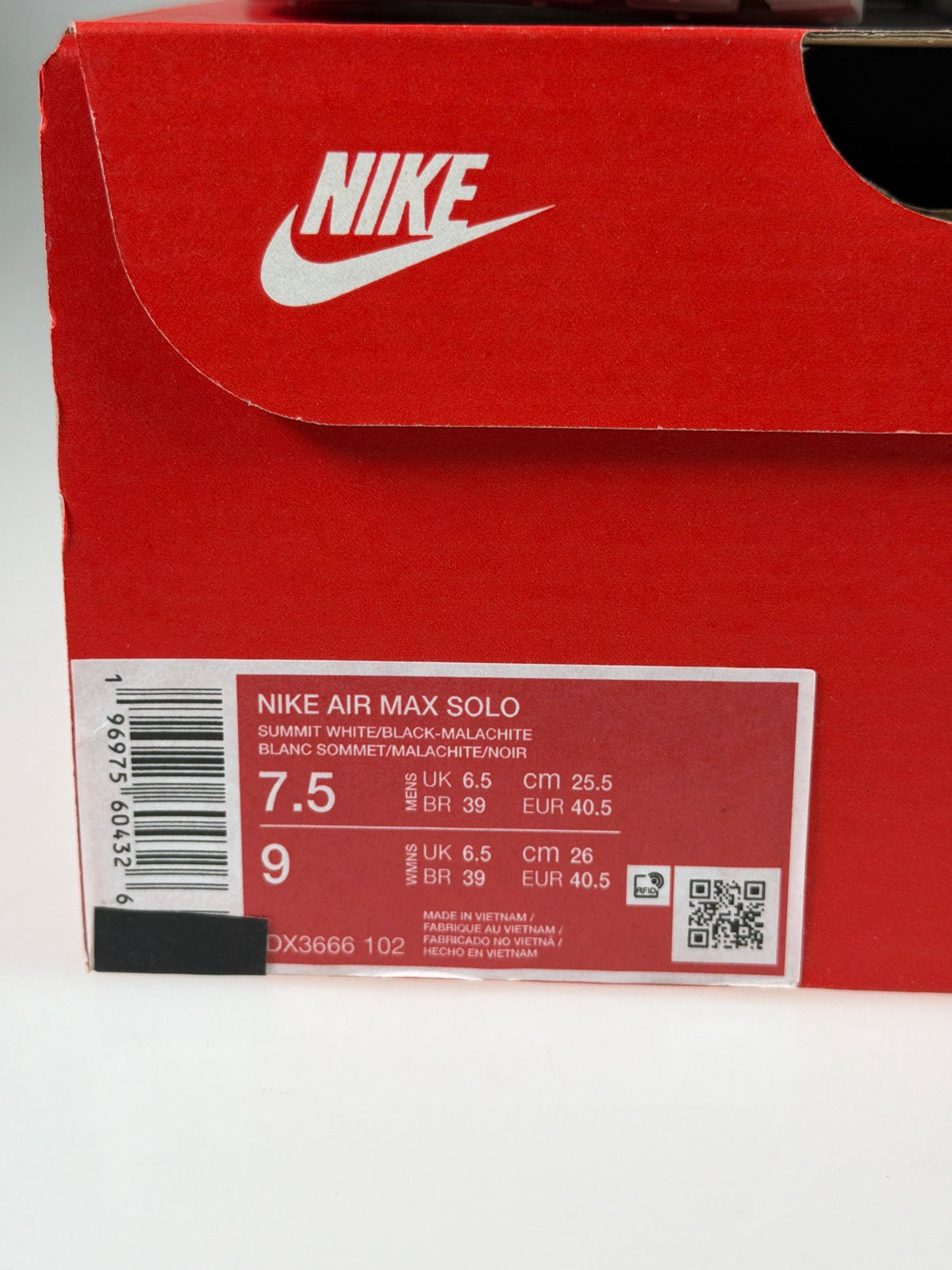 Nike Air Max Solo - Größe EU 40,5 #12991