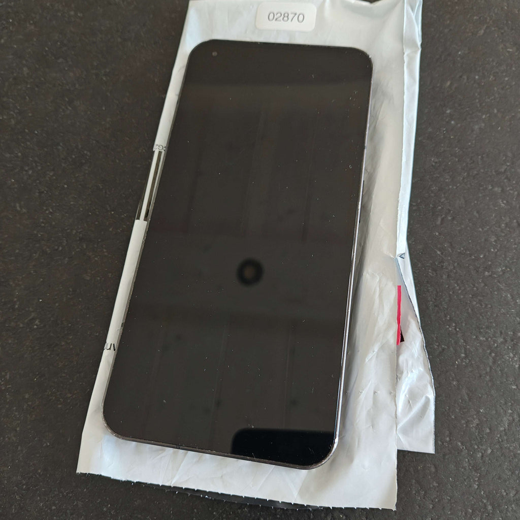 Nothing Telefon (1) - 8 GB RAM + 128 GB #2870