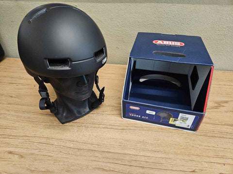 ABUS Skurb ACE Fahrradhelm - Größe 52-55cm #4624 - Black Forest Deals