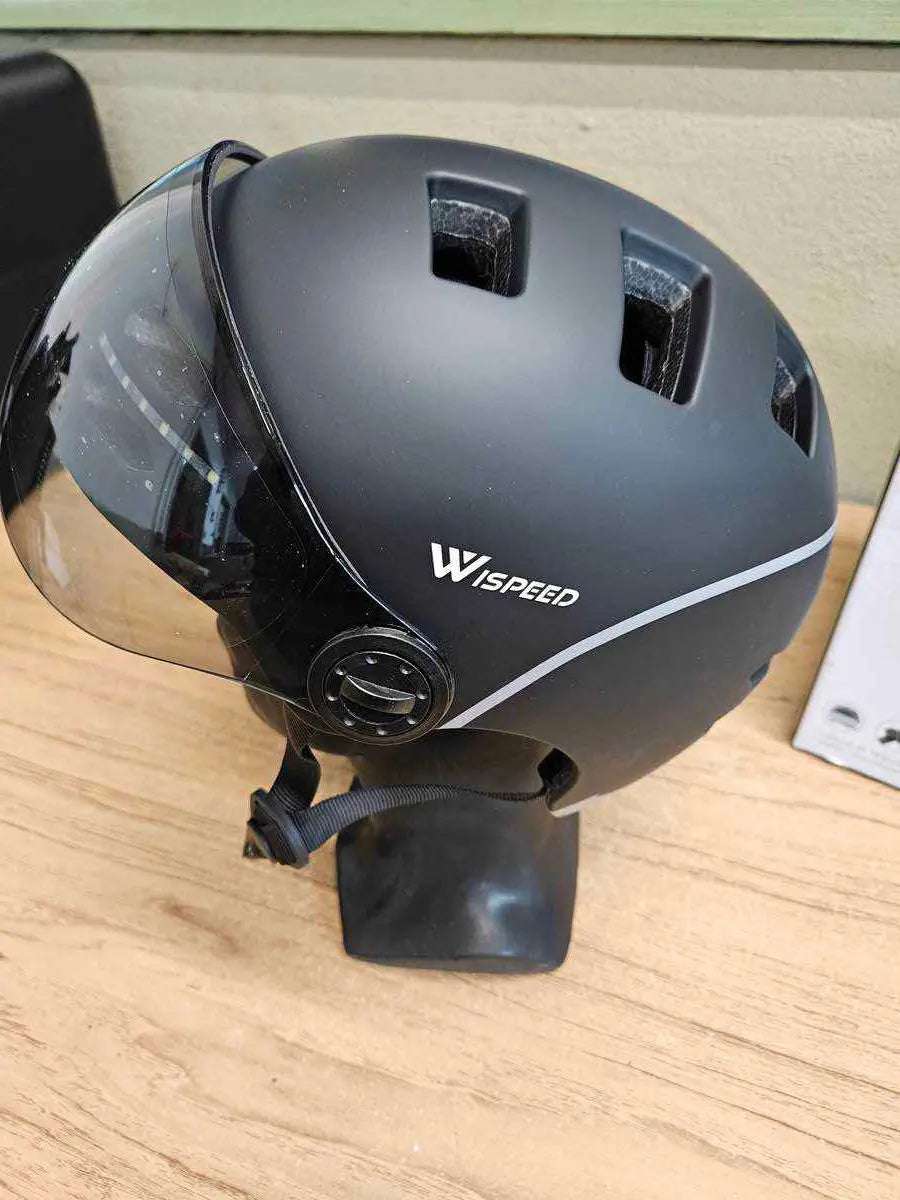 Wispeed Halo Fahrradhelm - Größe 55-58cm #4816 - Black Forest Deals