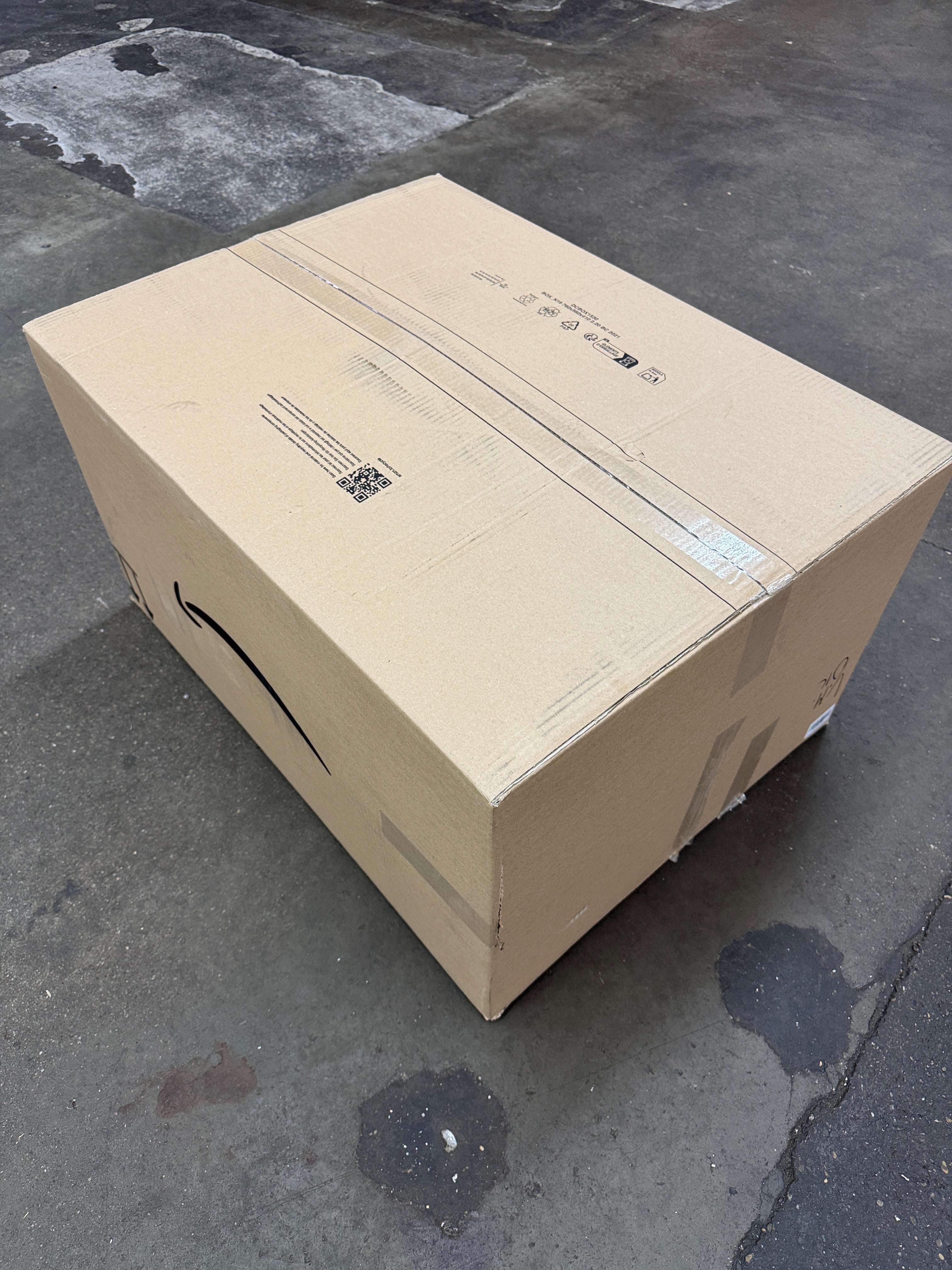 Amazon Retourenware Kiste #SPLc46M8L5J (Multimedia)