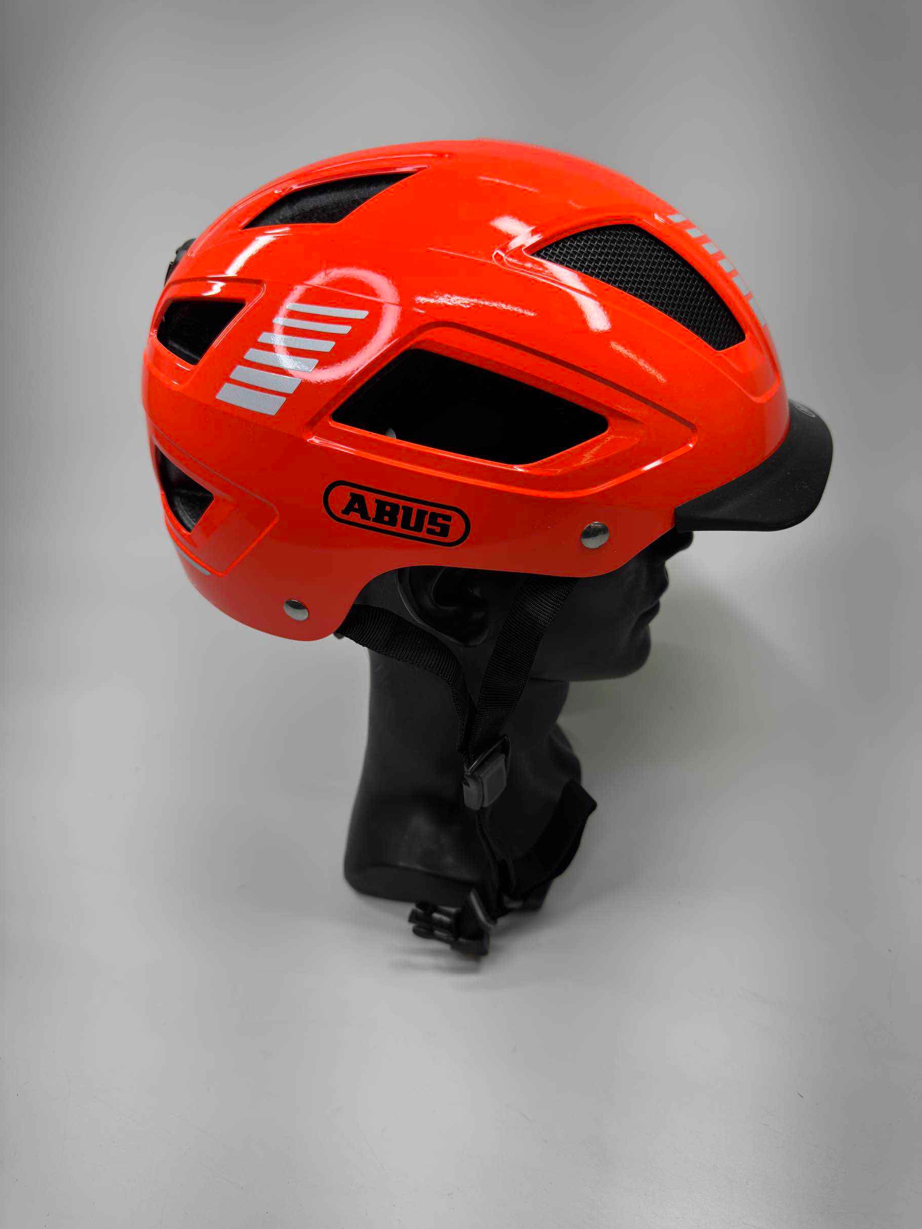 ABUS HYBAN 2.0 Fahrradhelm - Größe 56-61cm #7601