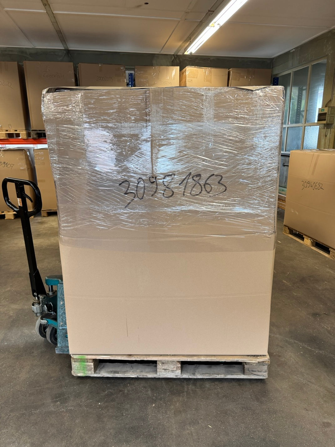 Amazon Retouren Palette #30981863 (Sport & Sonstiges) - Black Forest Deals