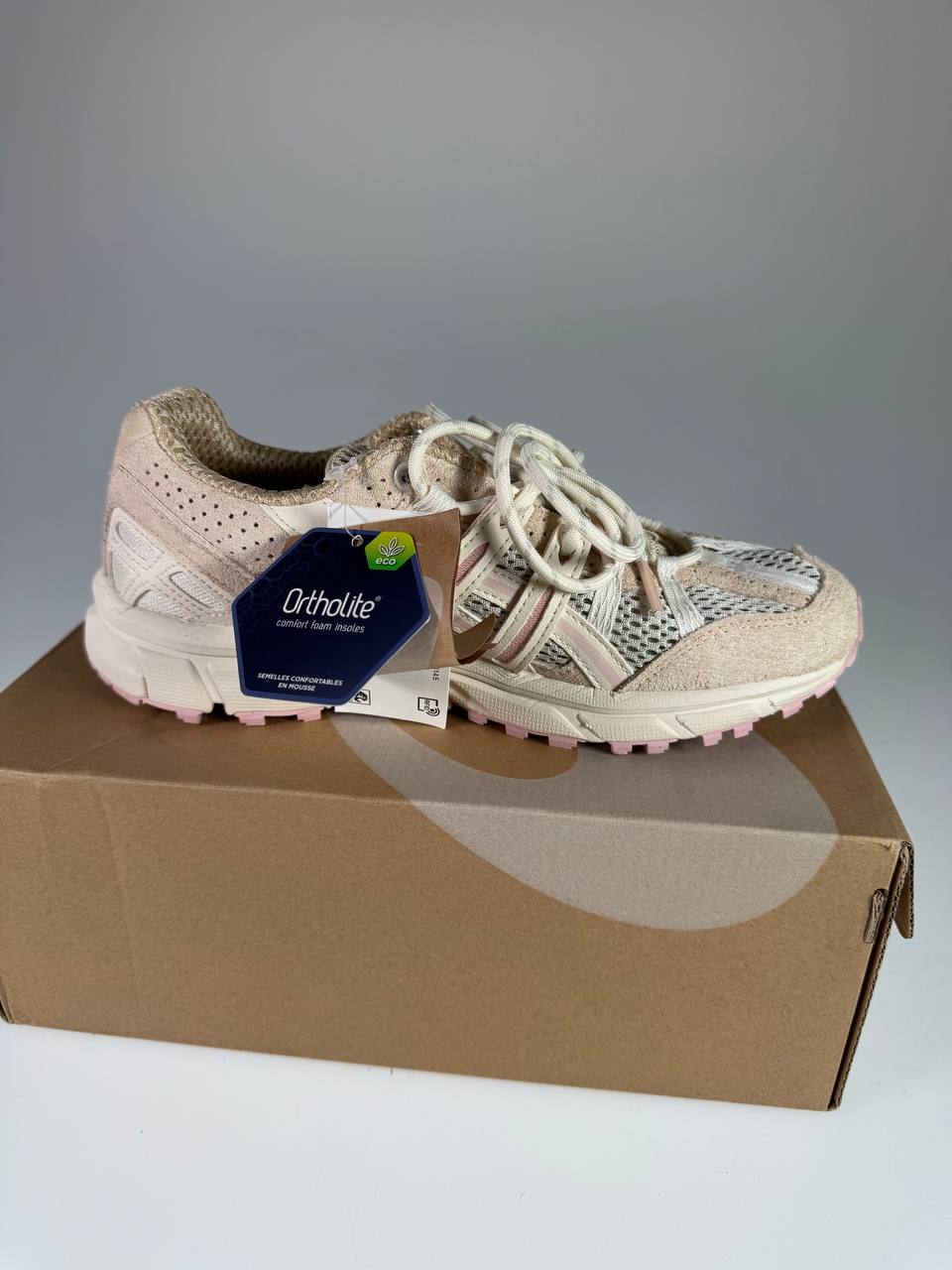 ASICS GEL-SONOMA 15-50 mit Ortholite-Hinweis – Seitenansicht