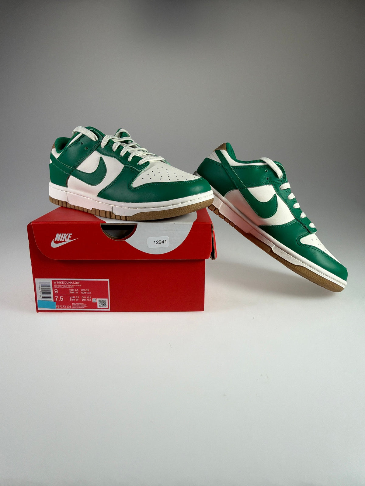 Nike Dunk Low - Größe EU 40,5 #12941