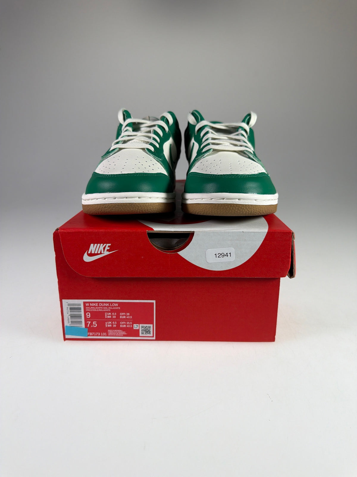 Nike Dunk Low - Größe EU 40,5 #12941