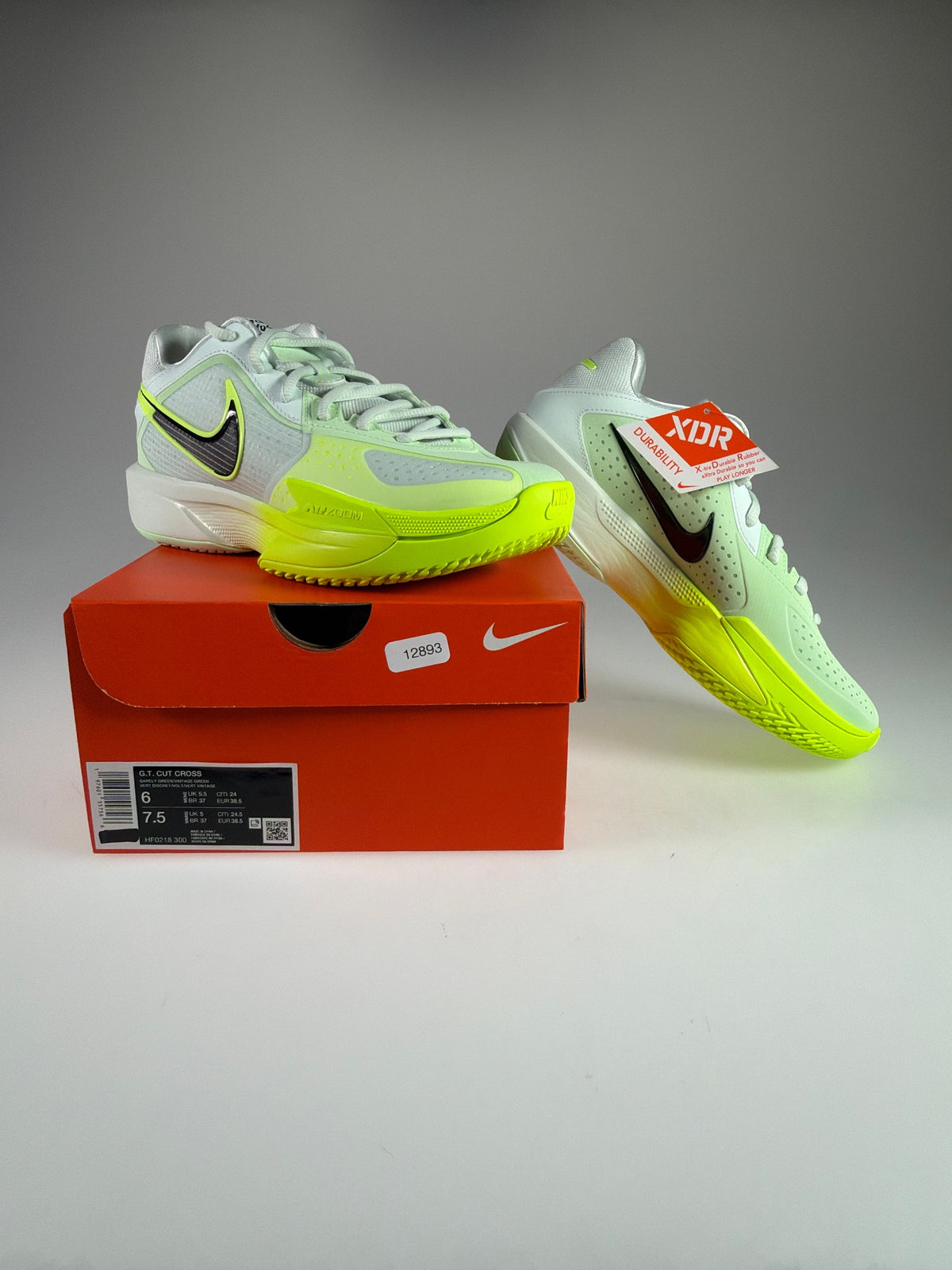 Nike G.T. Cut Cross - Größe EU 38,5 #12893