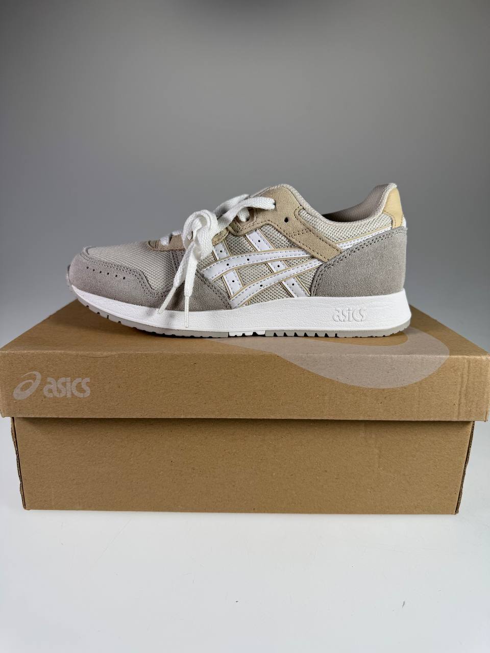 ASICS LYTE CLASSIC Damen-Sneaker Oatmeal/White – zweite Seitenansicht