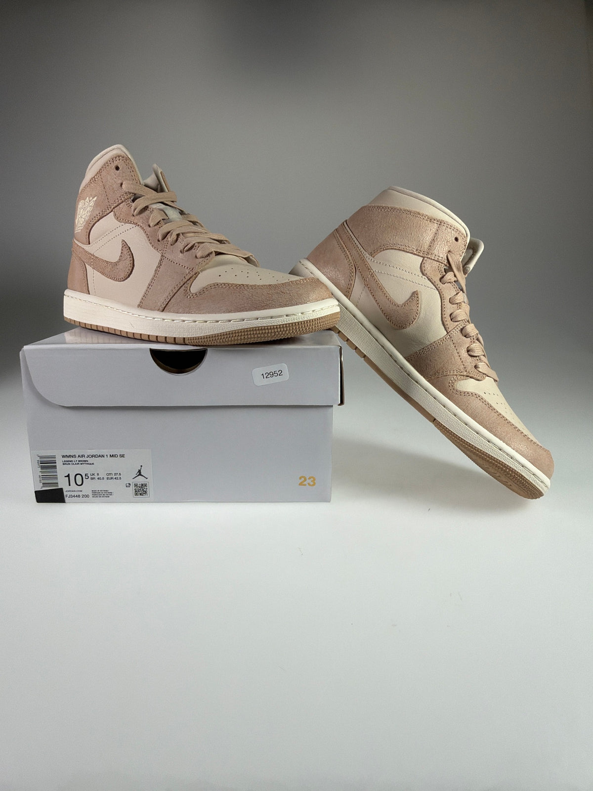 Air Jordan 1 Mid SE - Größe EU 42,5 #12952
