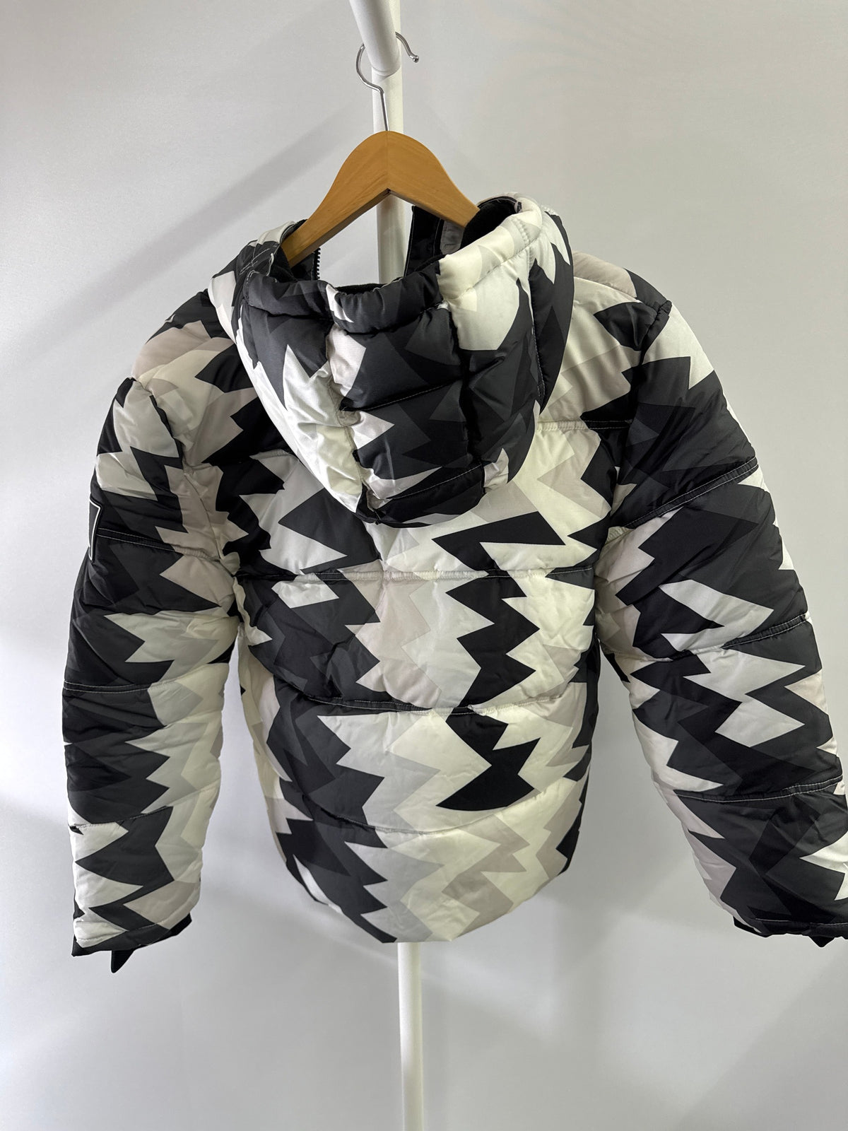 Jordan JDB AOP ESSENTIAL PUFFER - Größe L #10321