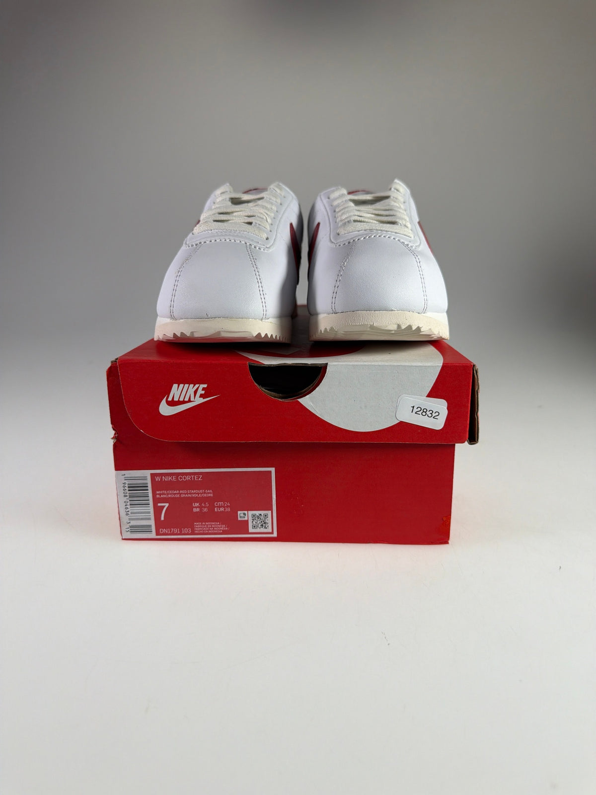 Nike Cortez Damen - Größe EU 38 #12832