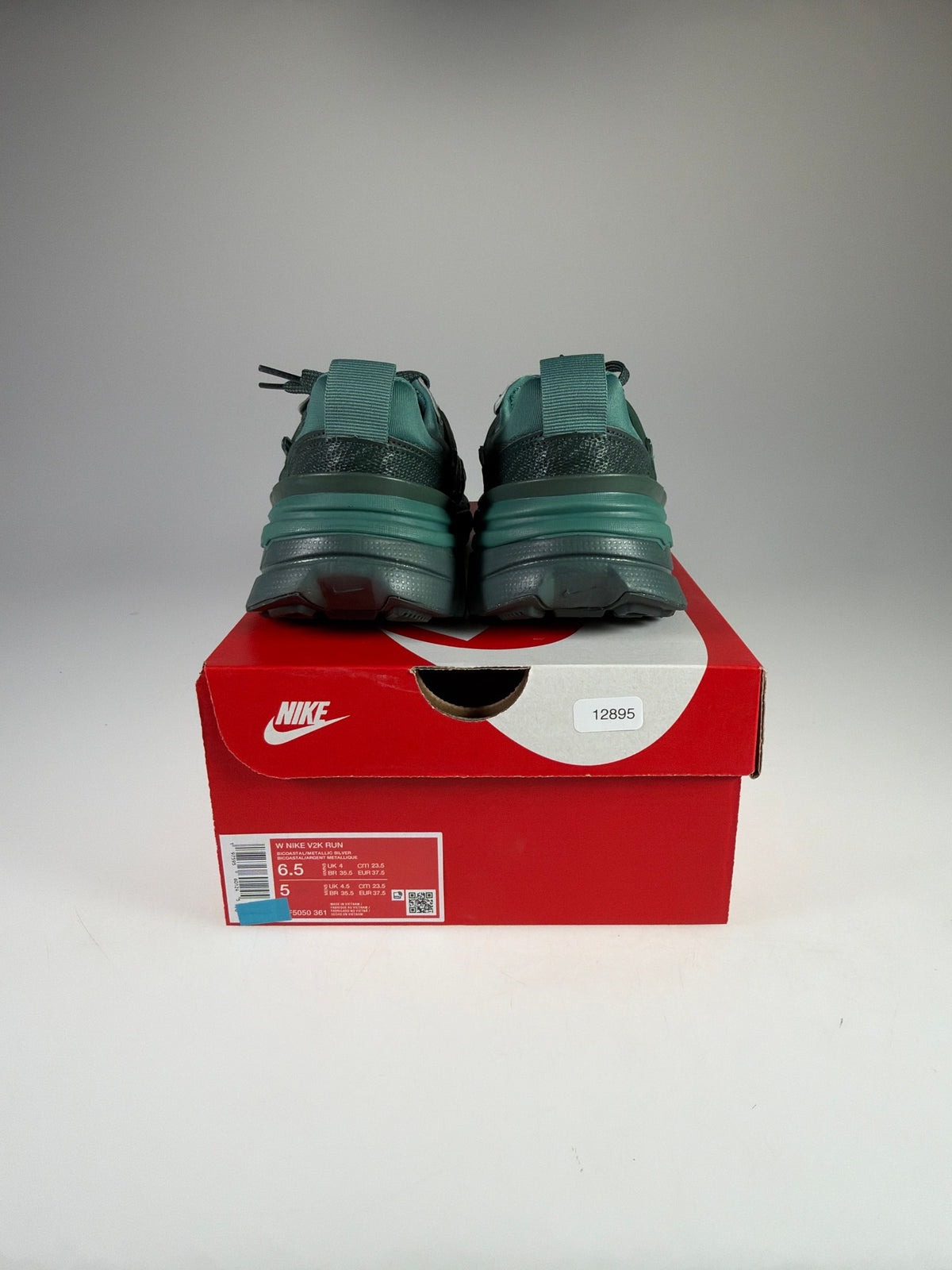 Nike V2k Run Damen - Größe EU 37,5 #12895